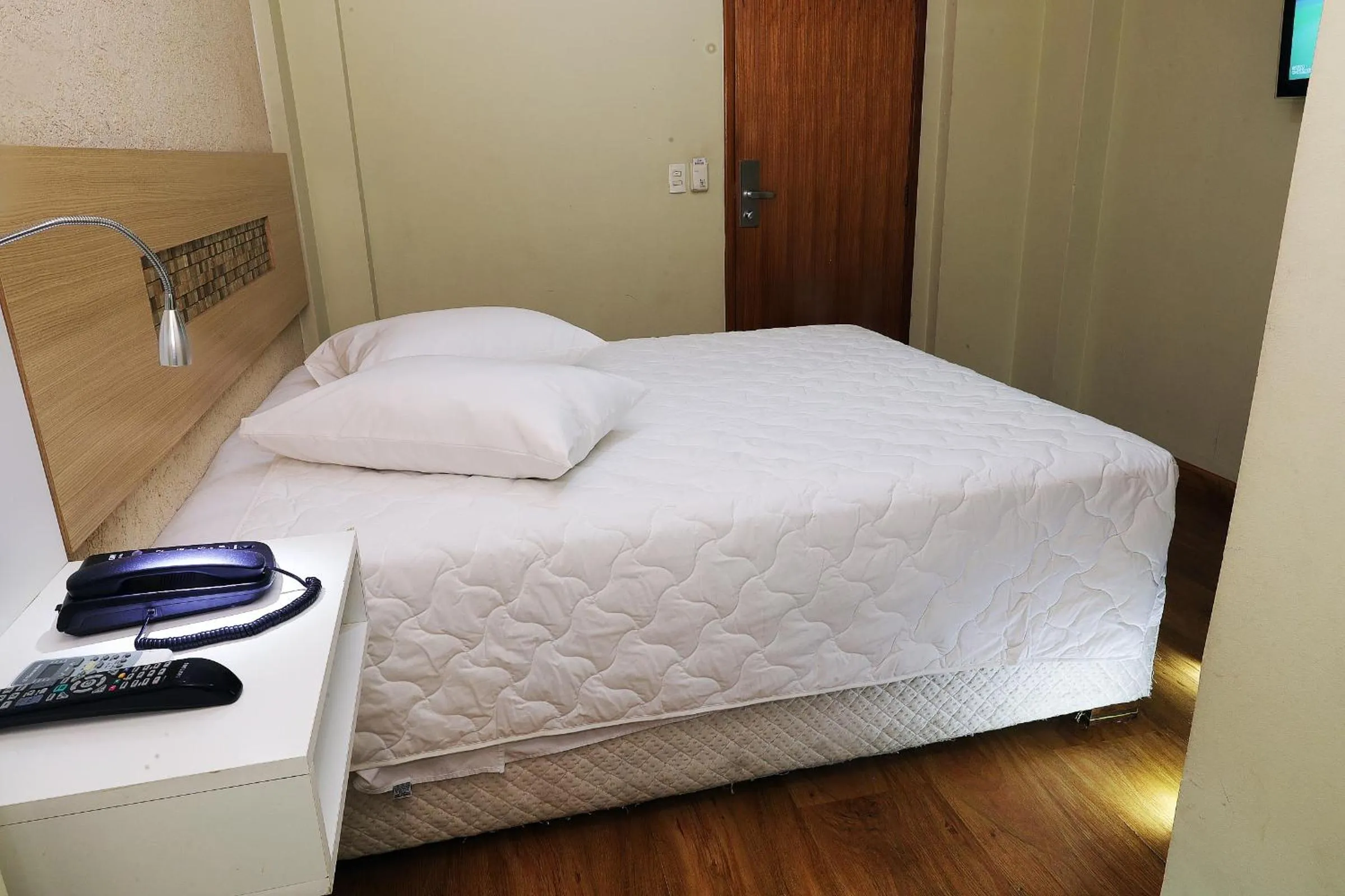 Bed in Emirates Hotel & Suites