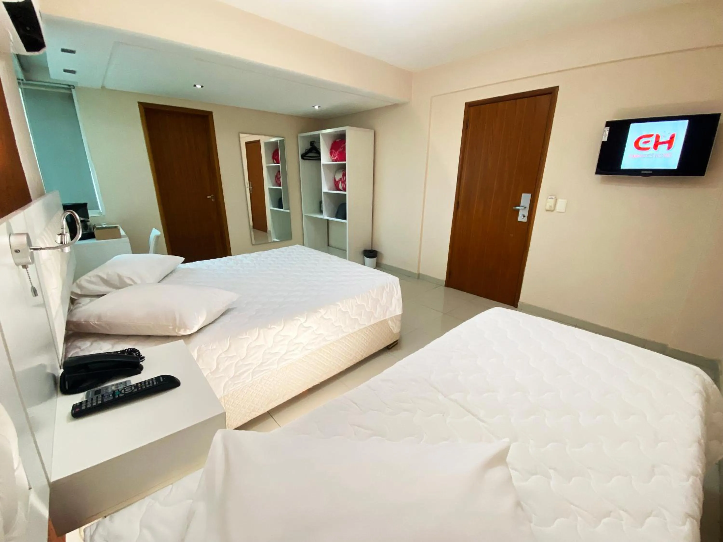 Bed in Emirates Hotel & Suites