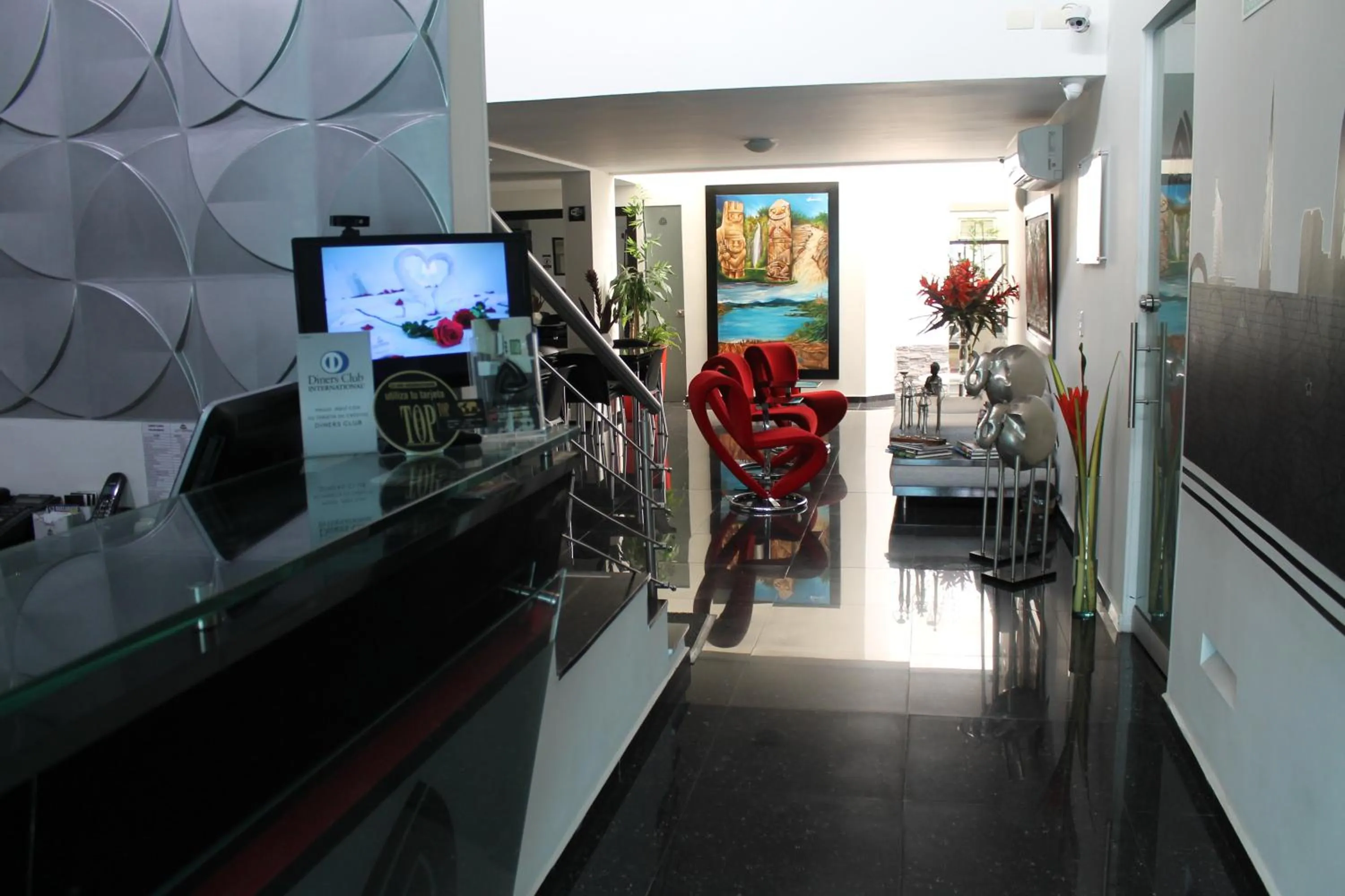 Lobby or reception in La Cabrera Hotel Boutique