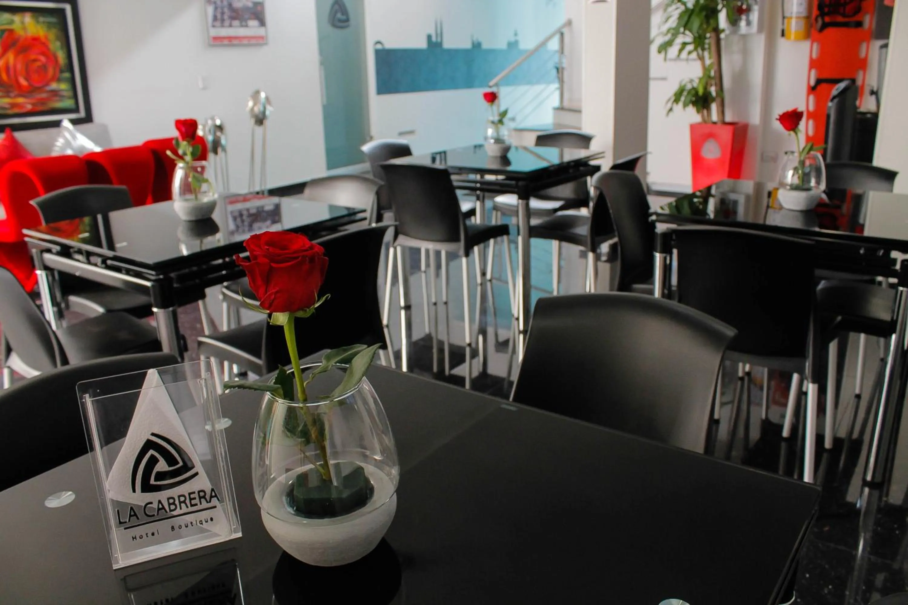 Restaurant/places to eat in La Cabrera Hotel Boutique