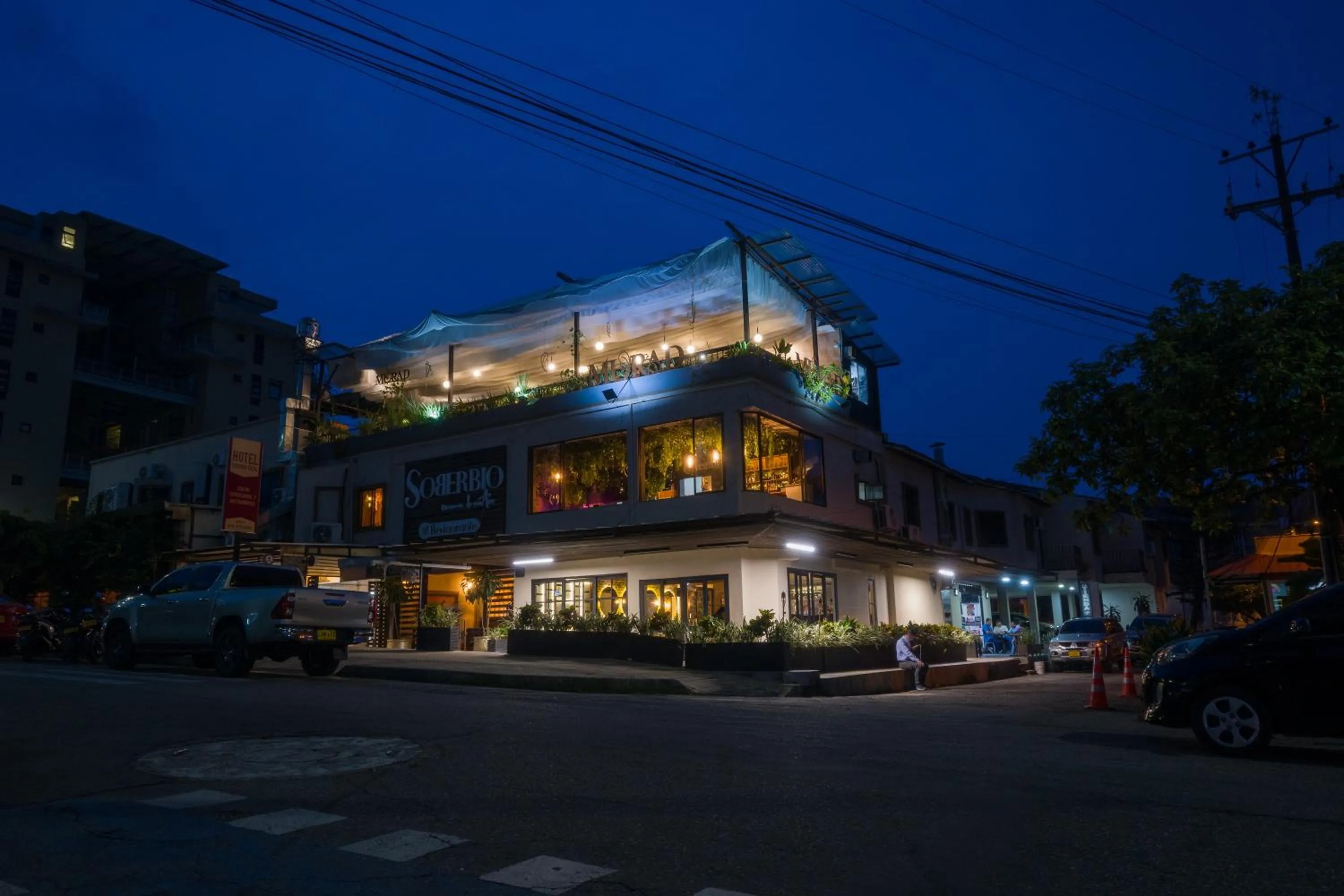 Property building in Corona Real