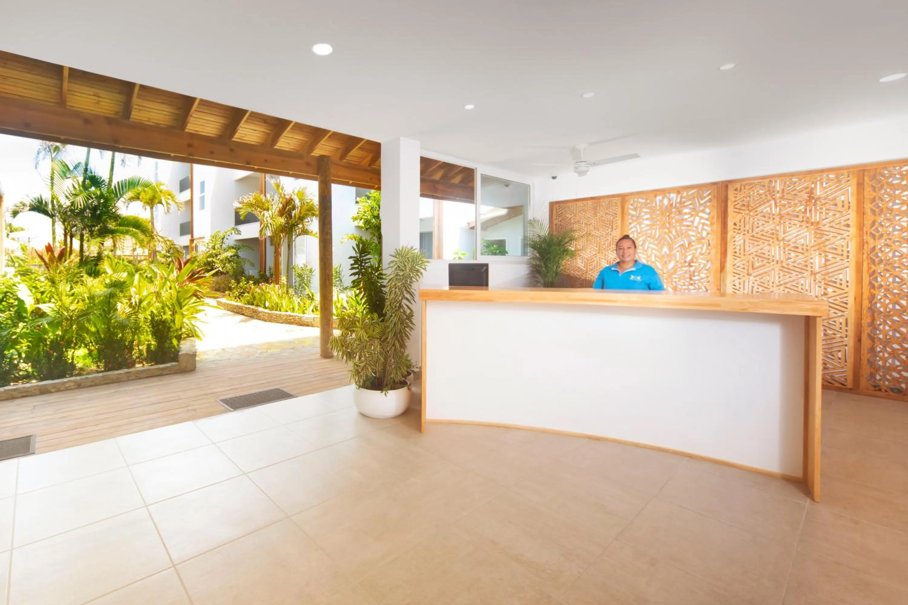 Lobby or reception in Naboo Resort & Dive Center - Adults Only