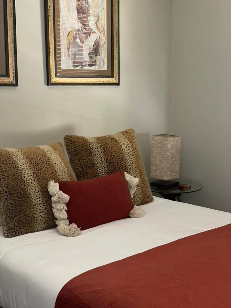 Bed in CocknBull Boutique Hotel Echuca