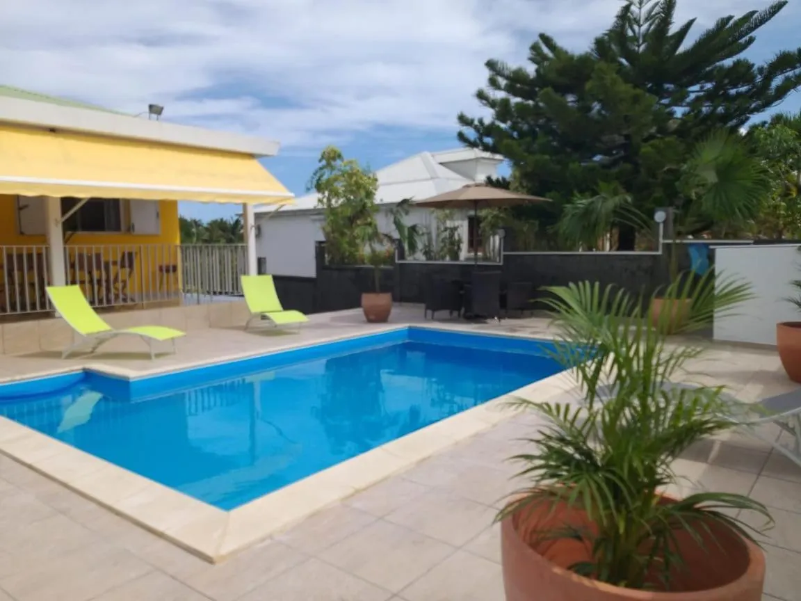 Swimming pool in Villa Alizée
