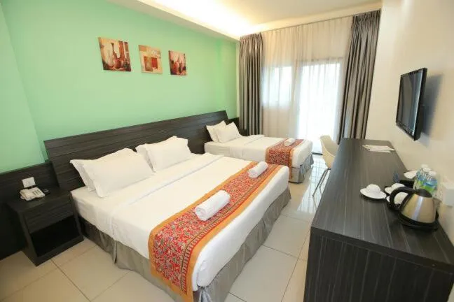 Bedroom, Bed in Ipoh Downtown Hotel