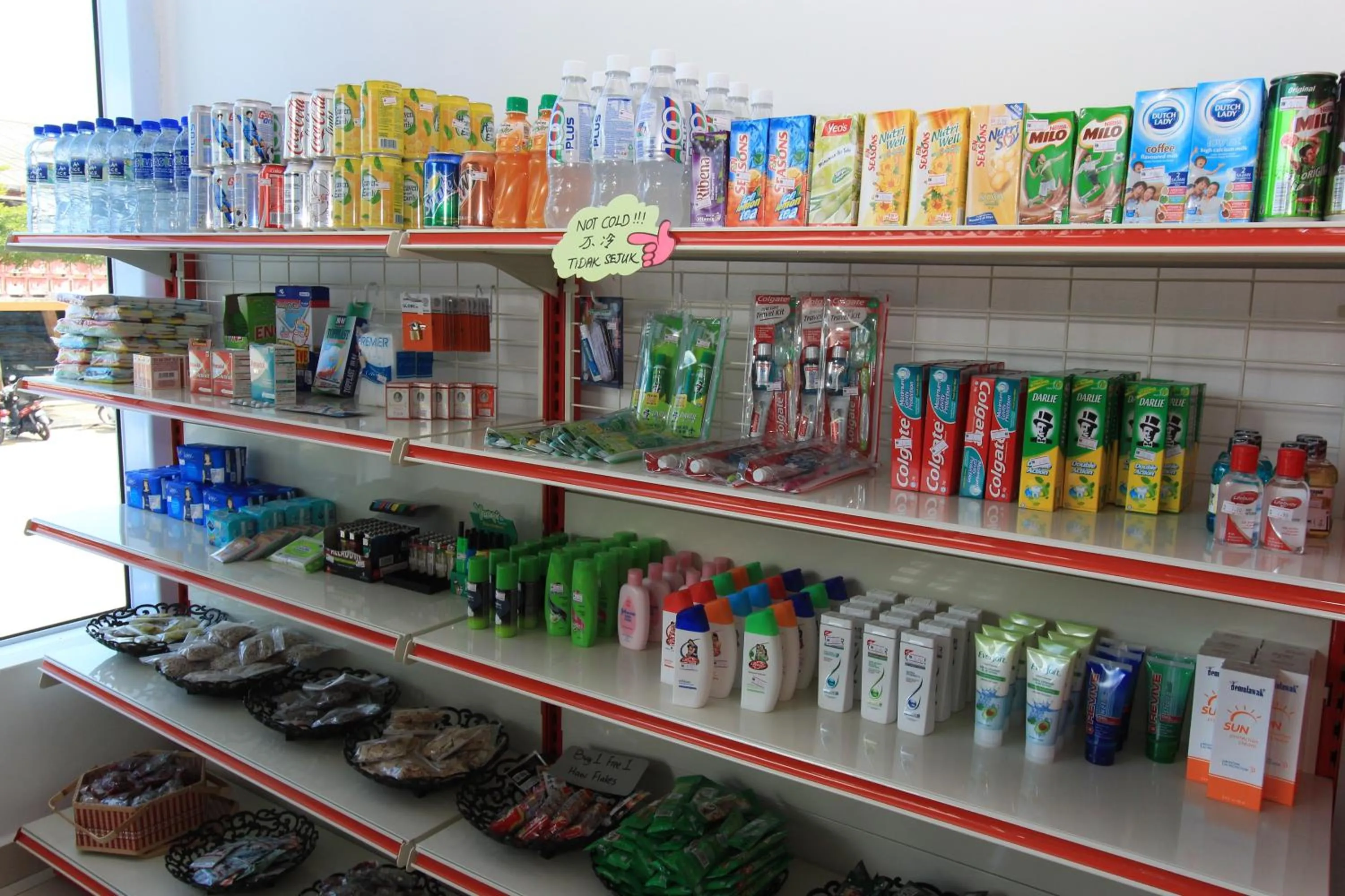 On-site shops in Ipoh Downtown Hotel