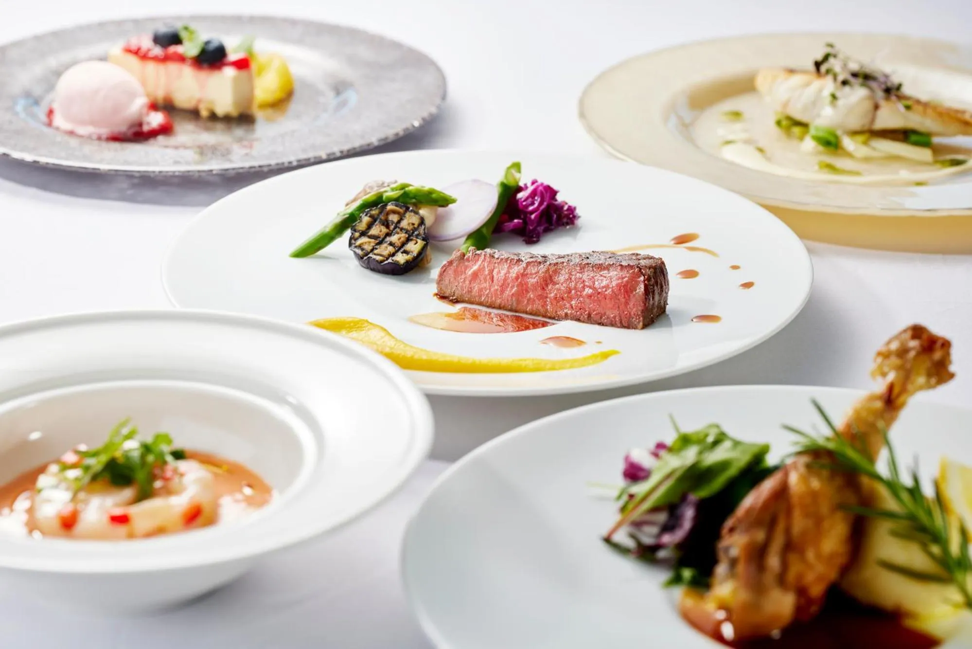 Restaurant/places to eat in Hotel Sea Shell