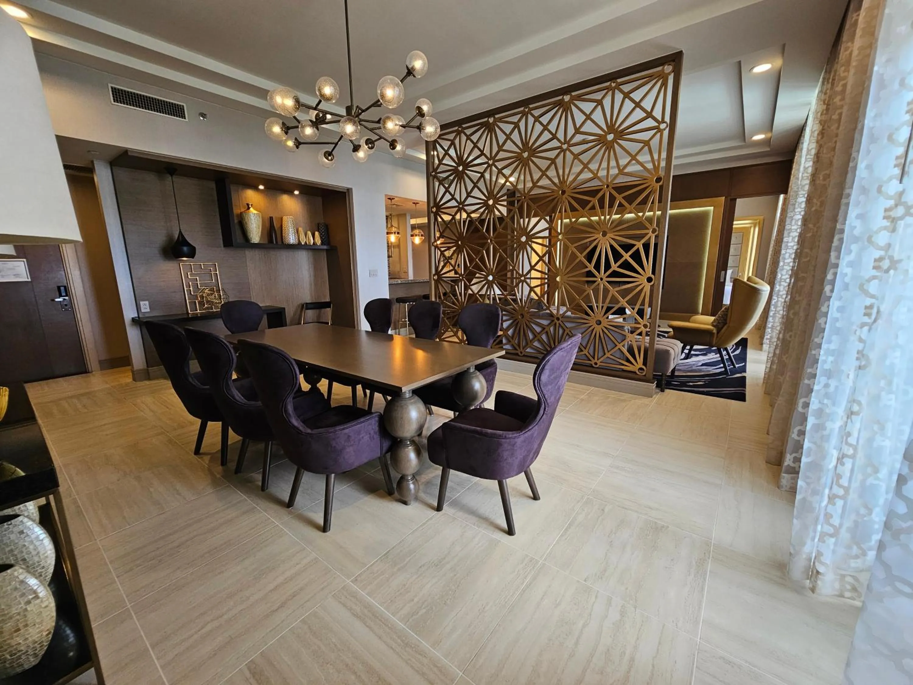 Living room in LeoPalace Resort Guam