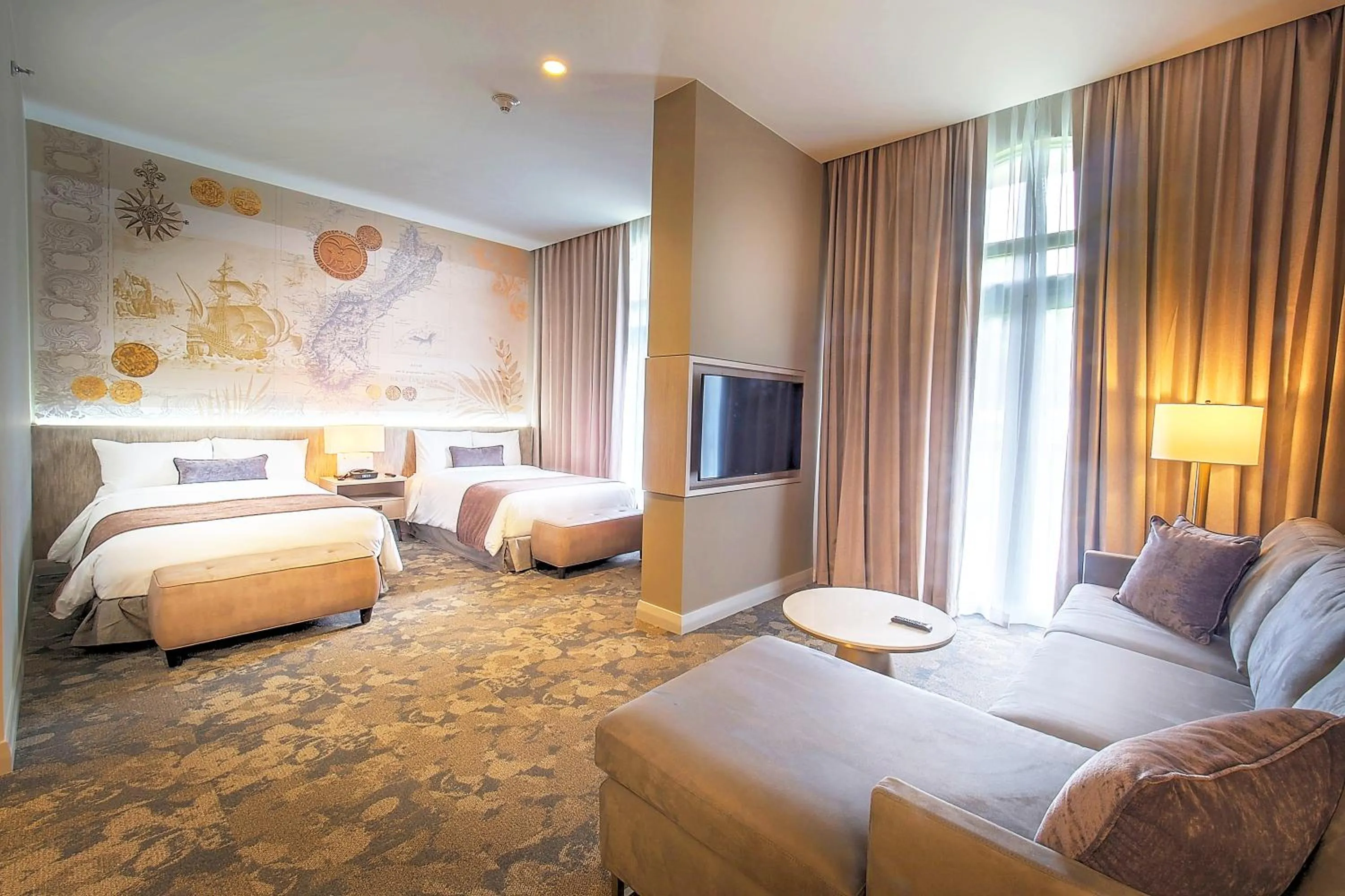 Bedroom, Bed in LeoPalace Resort Guam