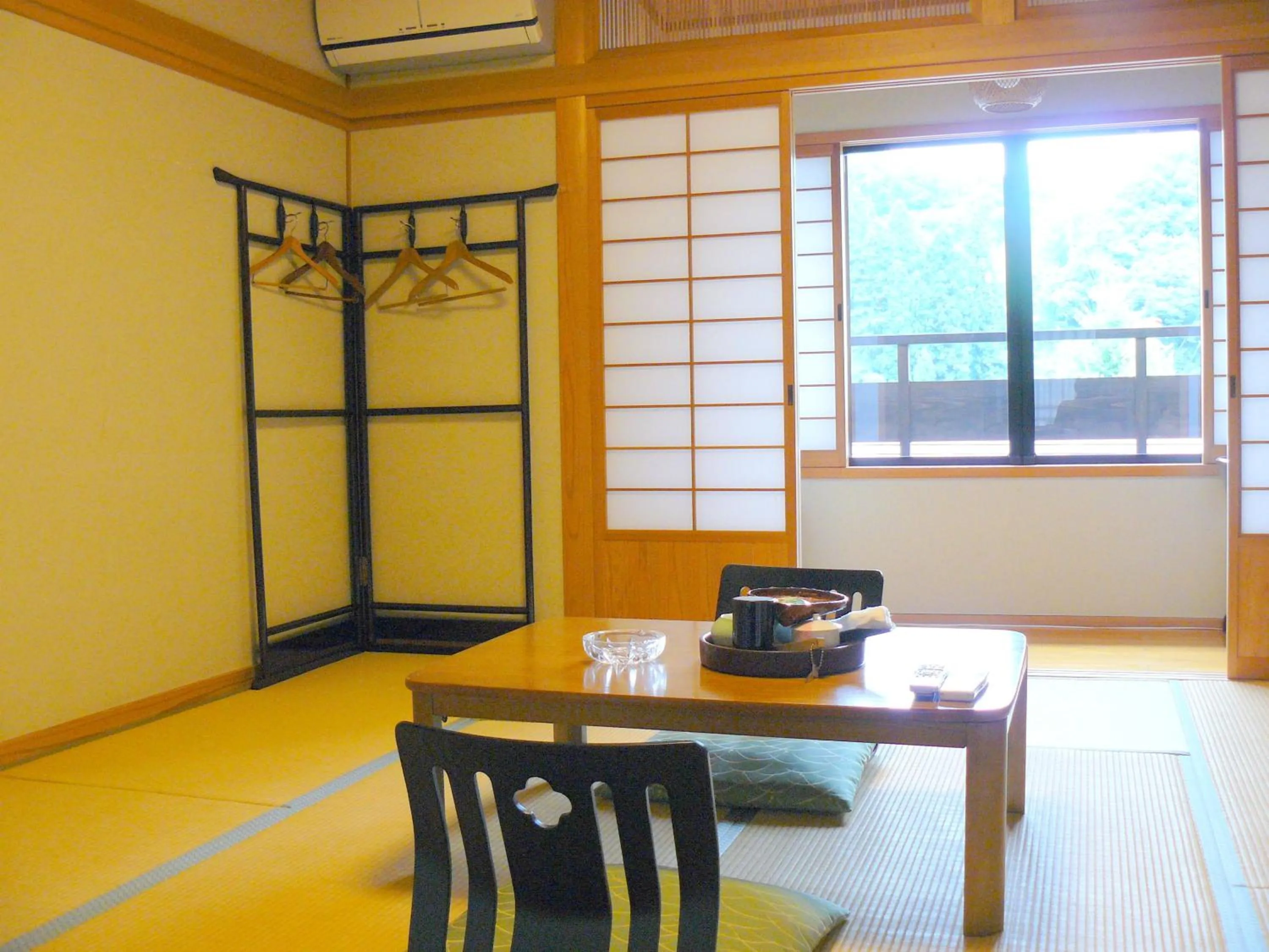 Seating area in Ryokan Yamashiroya