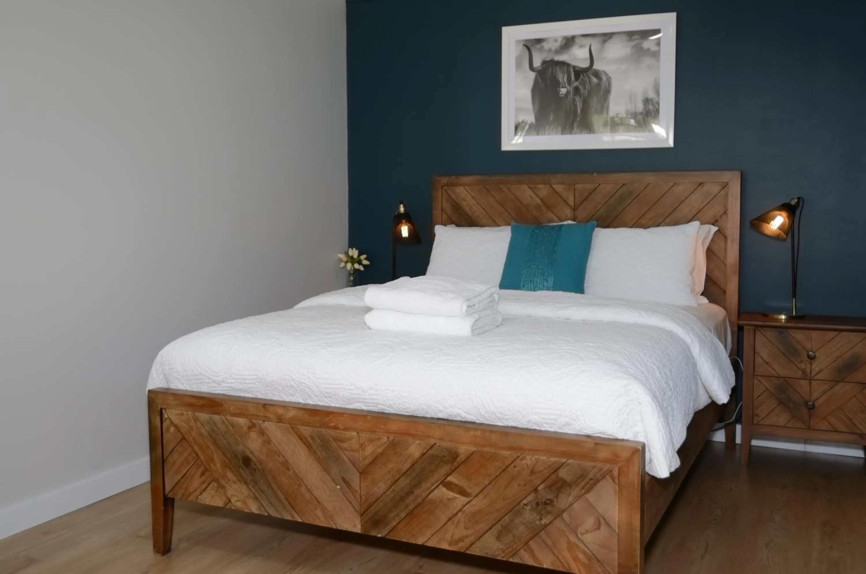 Bedroom, Bed in Myrtleford Motel on Alpine