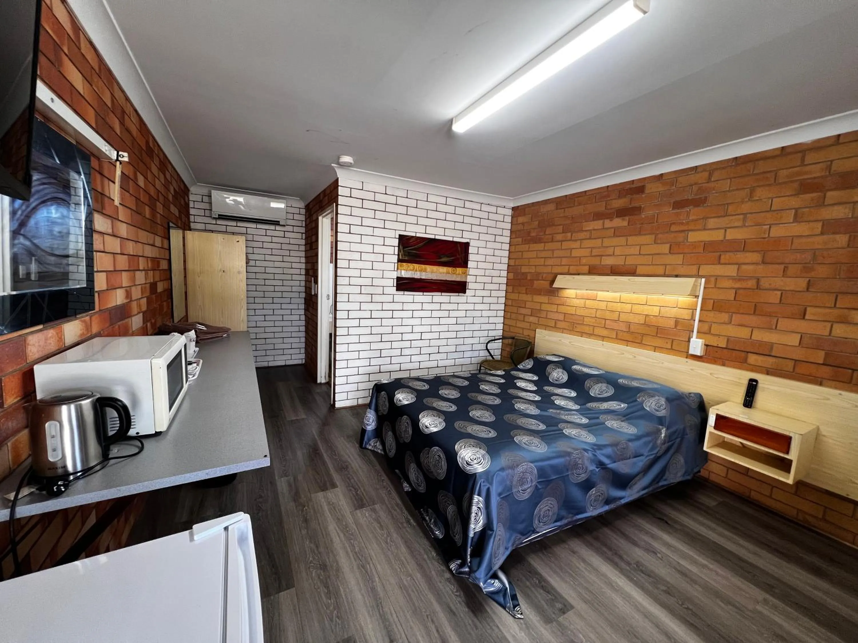 Bed in Glen Innes Lodge Motel