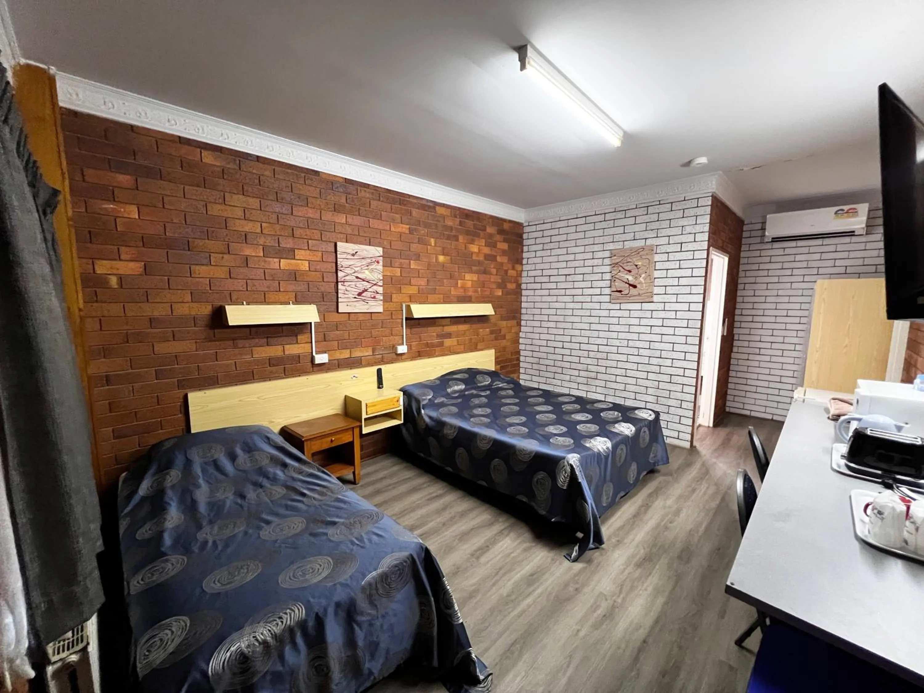 Bed in Glen Innes Lodge Motel