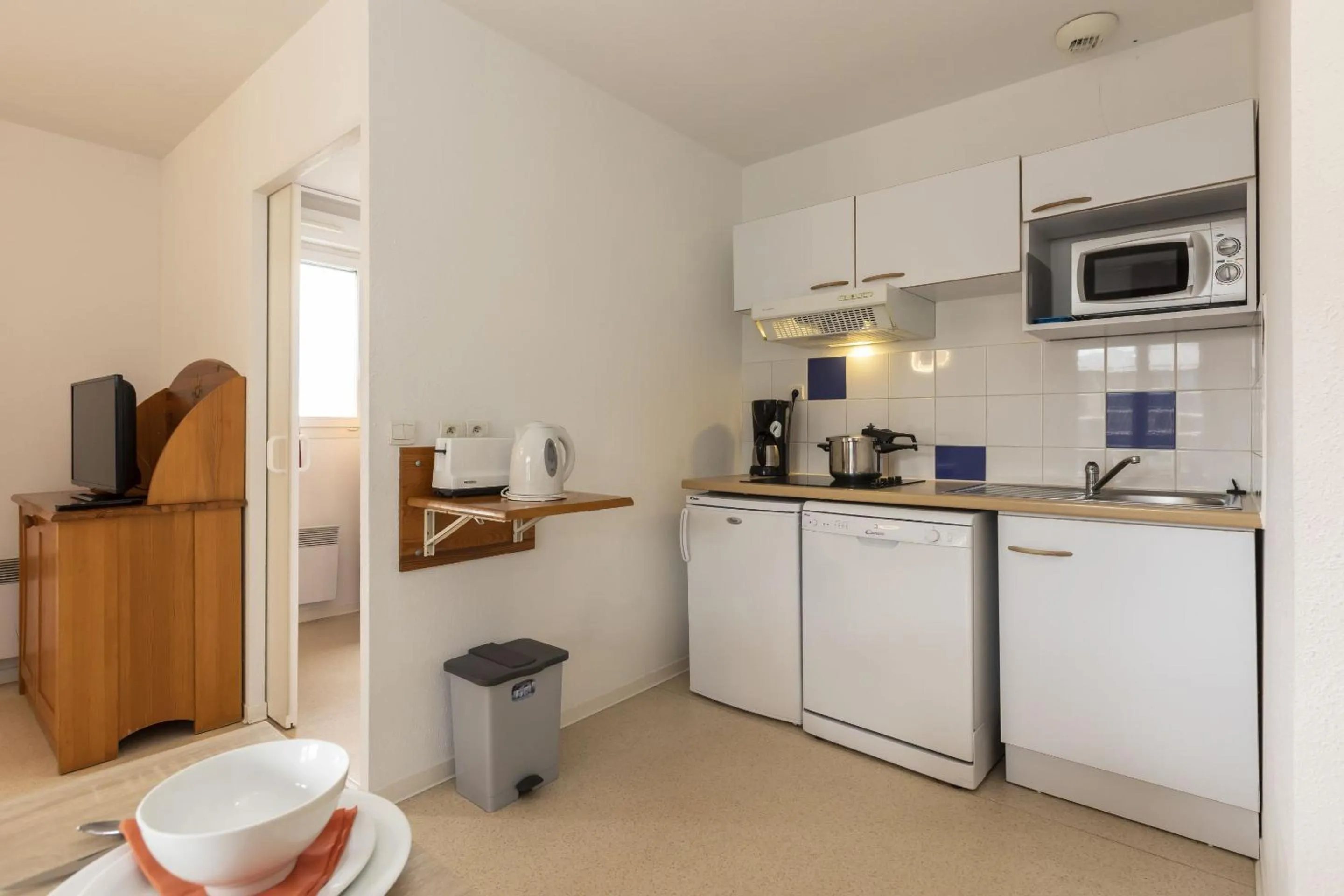 Kitchen or kitchenette in Résidence Odalys Mille Soleils