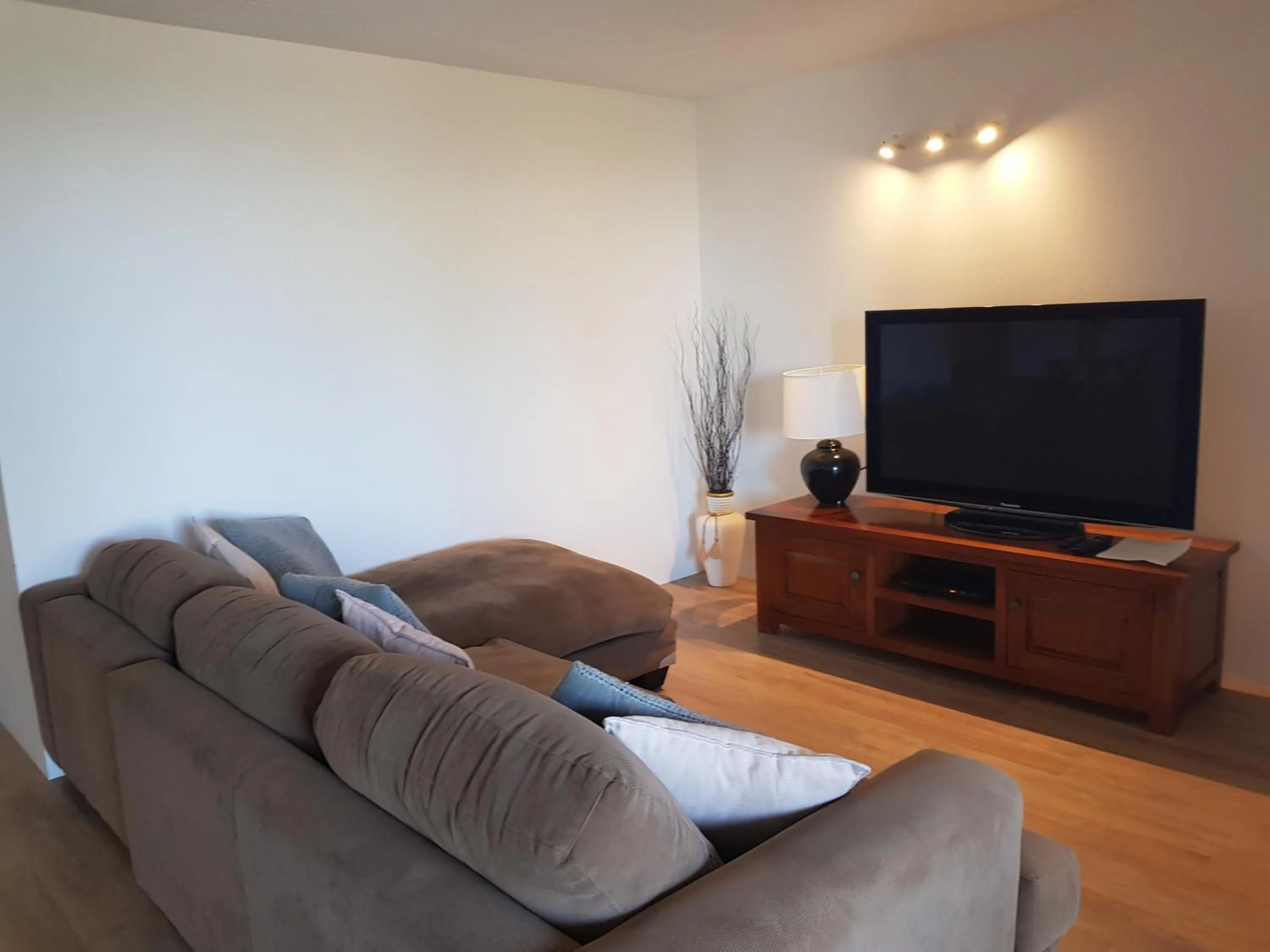 TV and multimedia in Casablanca Beachfront Apartments