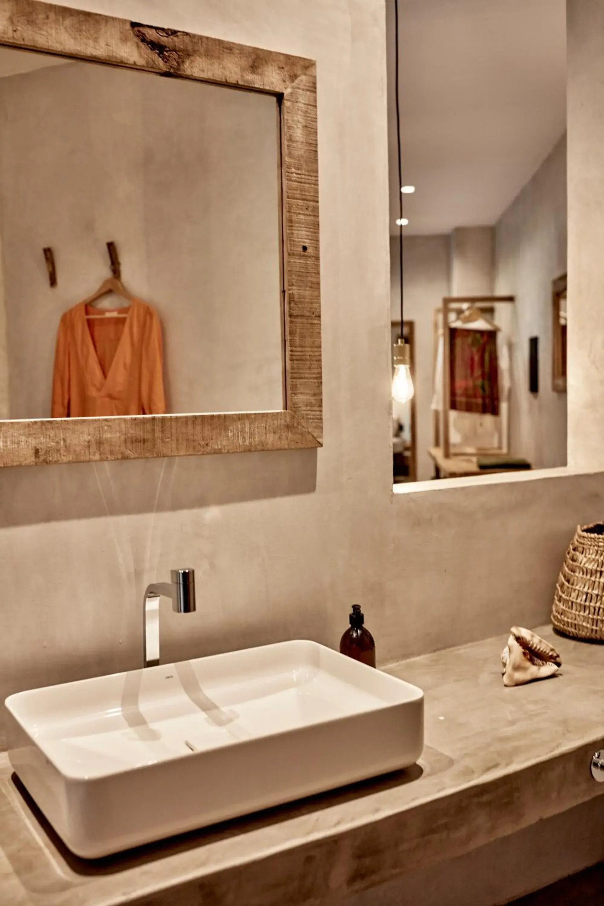 King Suite with Pool View in Villa Mango Jeri King Suite with Pool View in Villa Mango Jeri