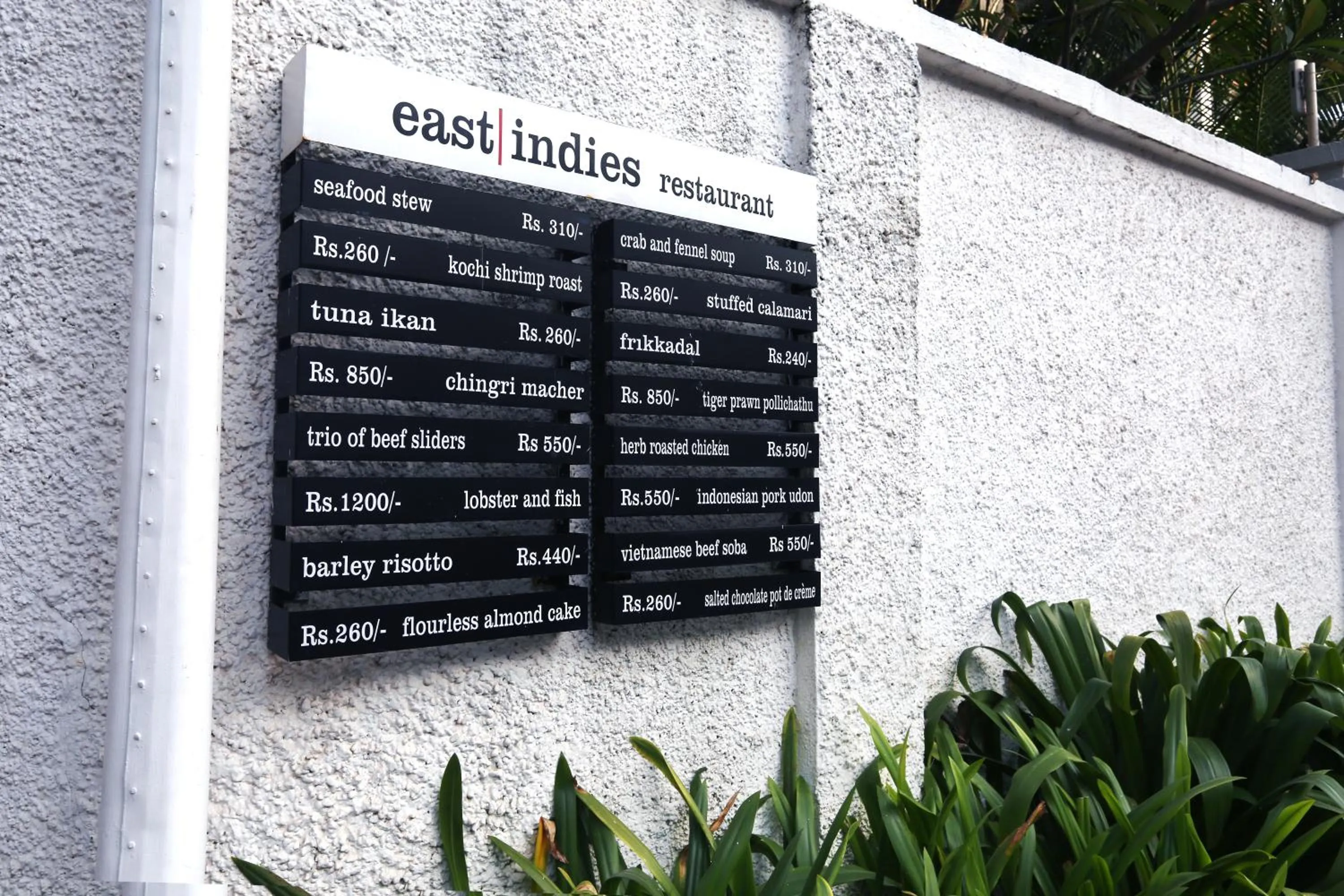 Restaurant/places to eat in Eighth Bastion Fort Kochi - A CGH Earth Experience