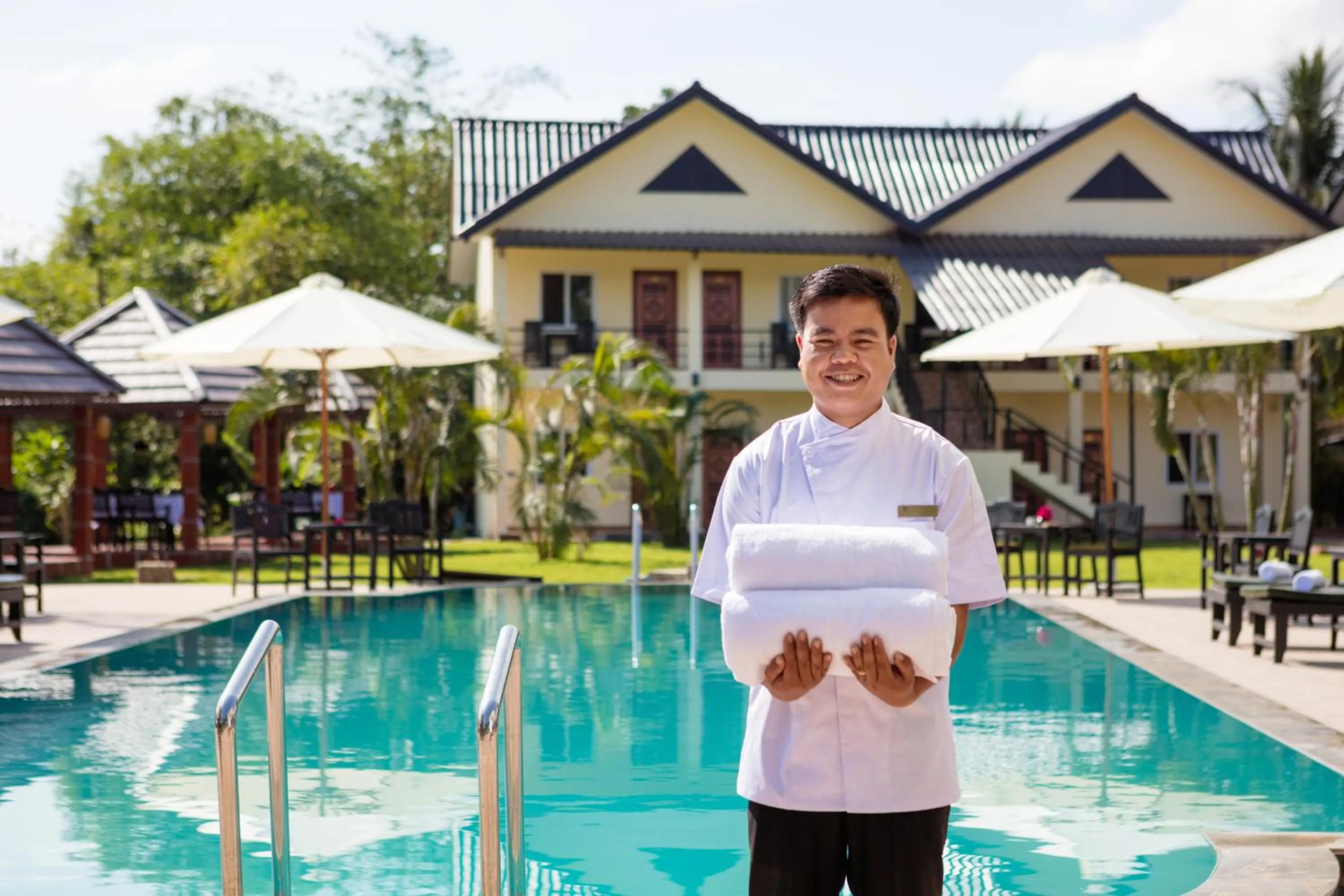 Staff in Sansan Resort