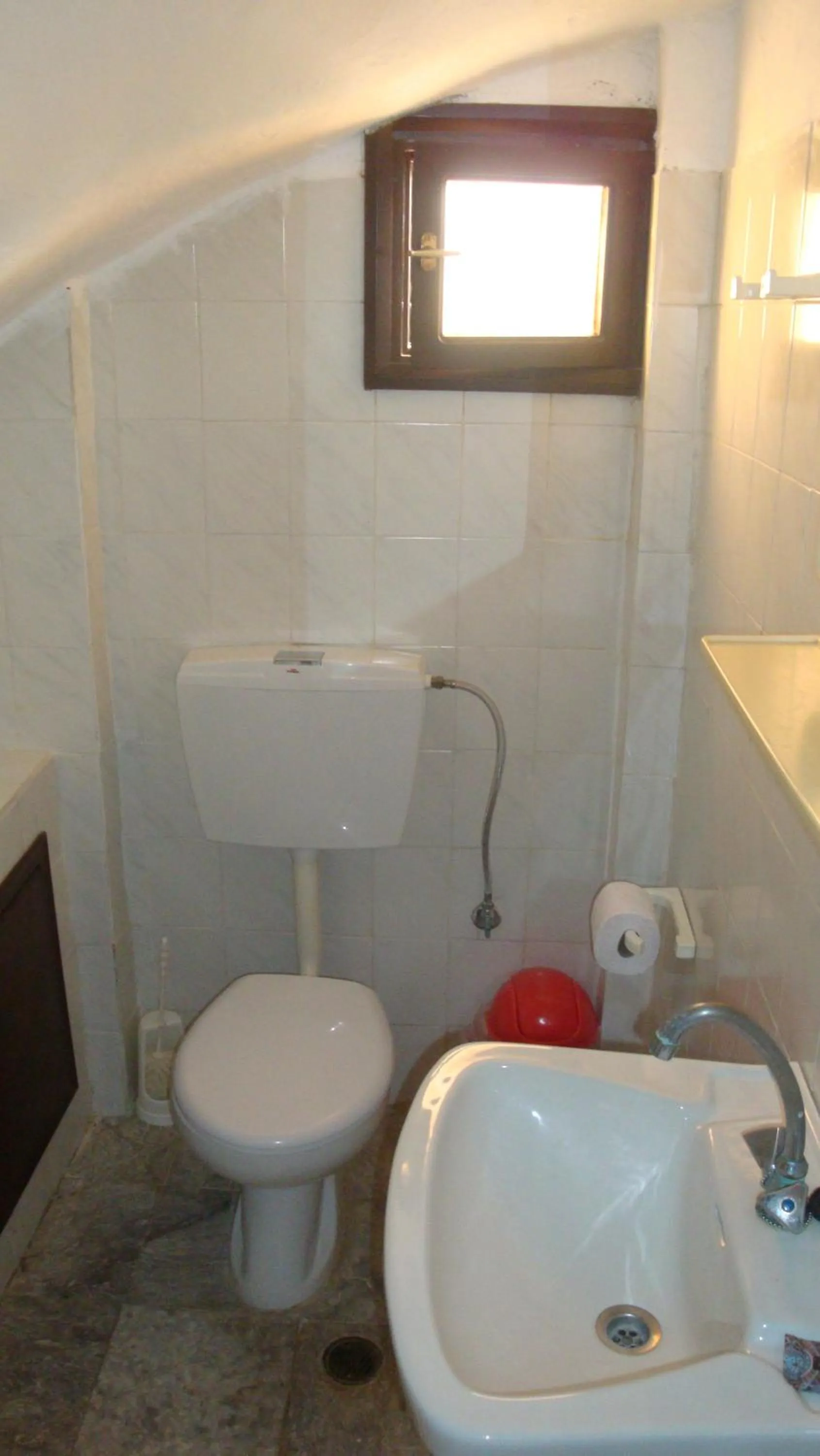 Toilet in Calamon Apartments