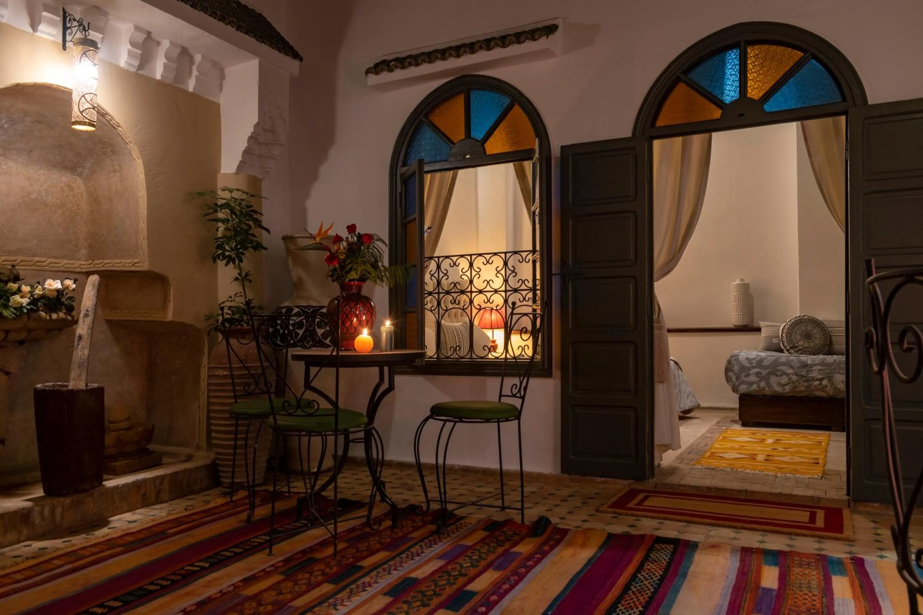Living room, Bed in Riad dar El Arsa Rooftop & jacuzzi