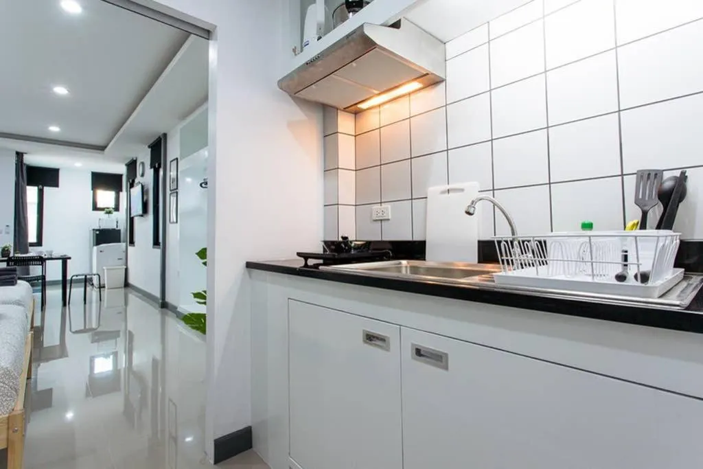 P4 Silom Large 2beds full kitchen WIFI 4-6pax