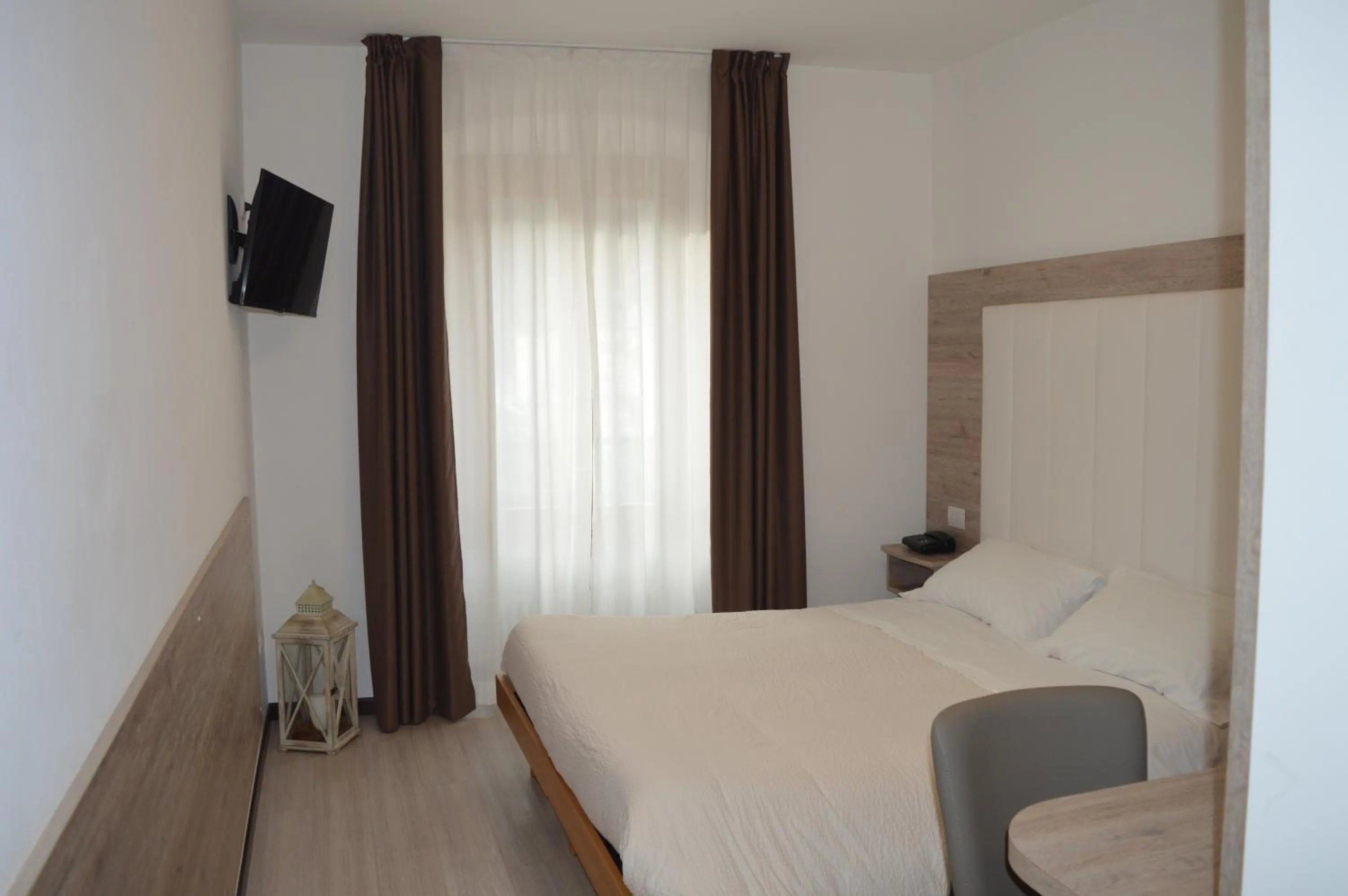 Photo of the whole room, Bed in Albergo Ristorante Da Neni