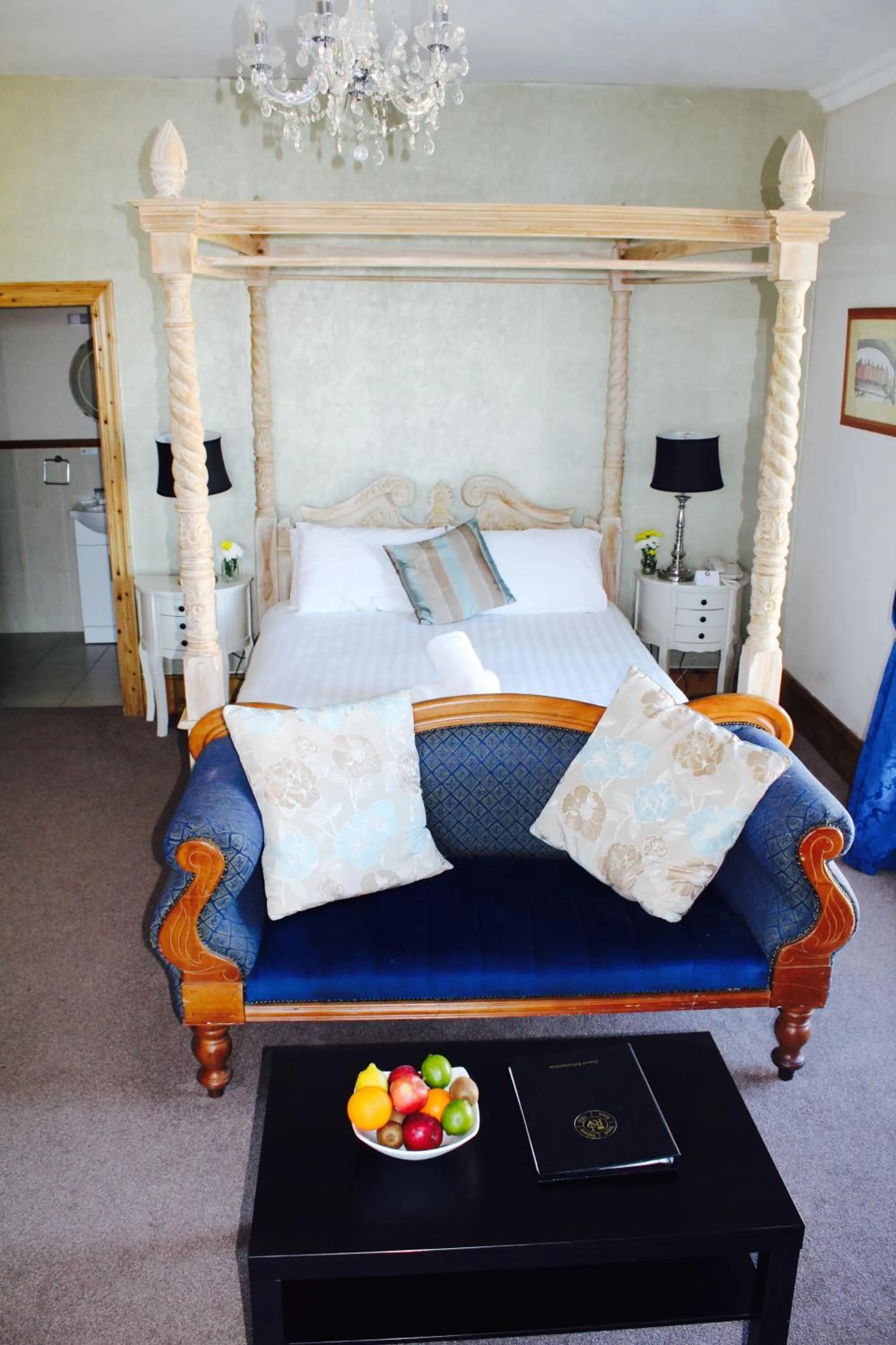 Bed in Royal Valentia Hotel
