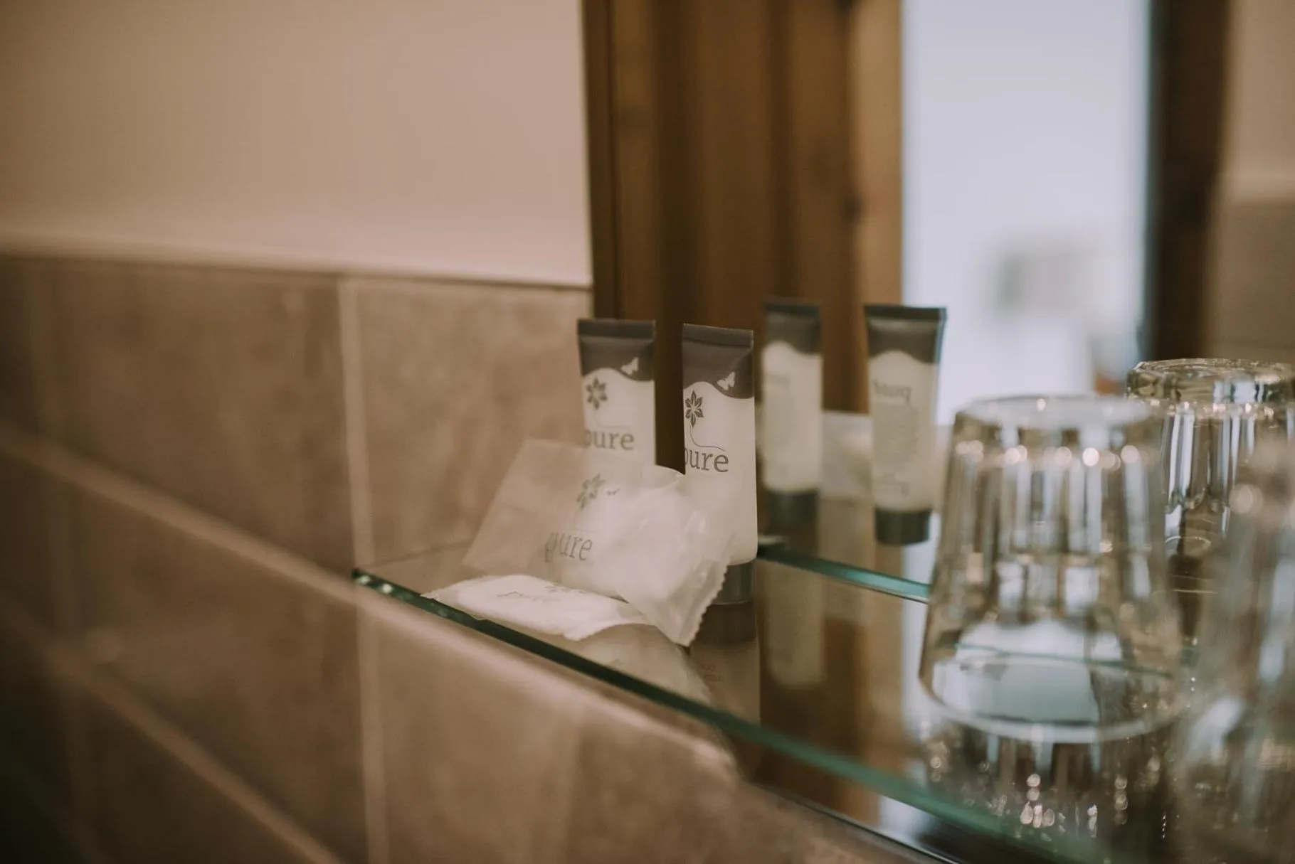 Bathroom in Royal Valentia Hotel