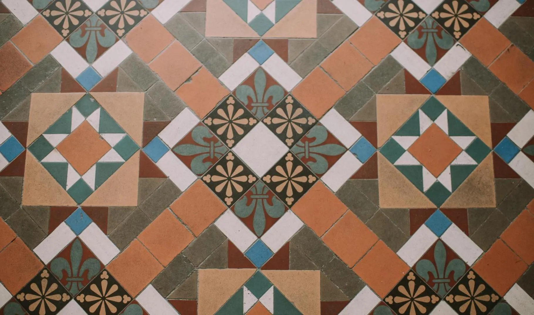 Lobby or reception in Royal Valentia Hotel