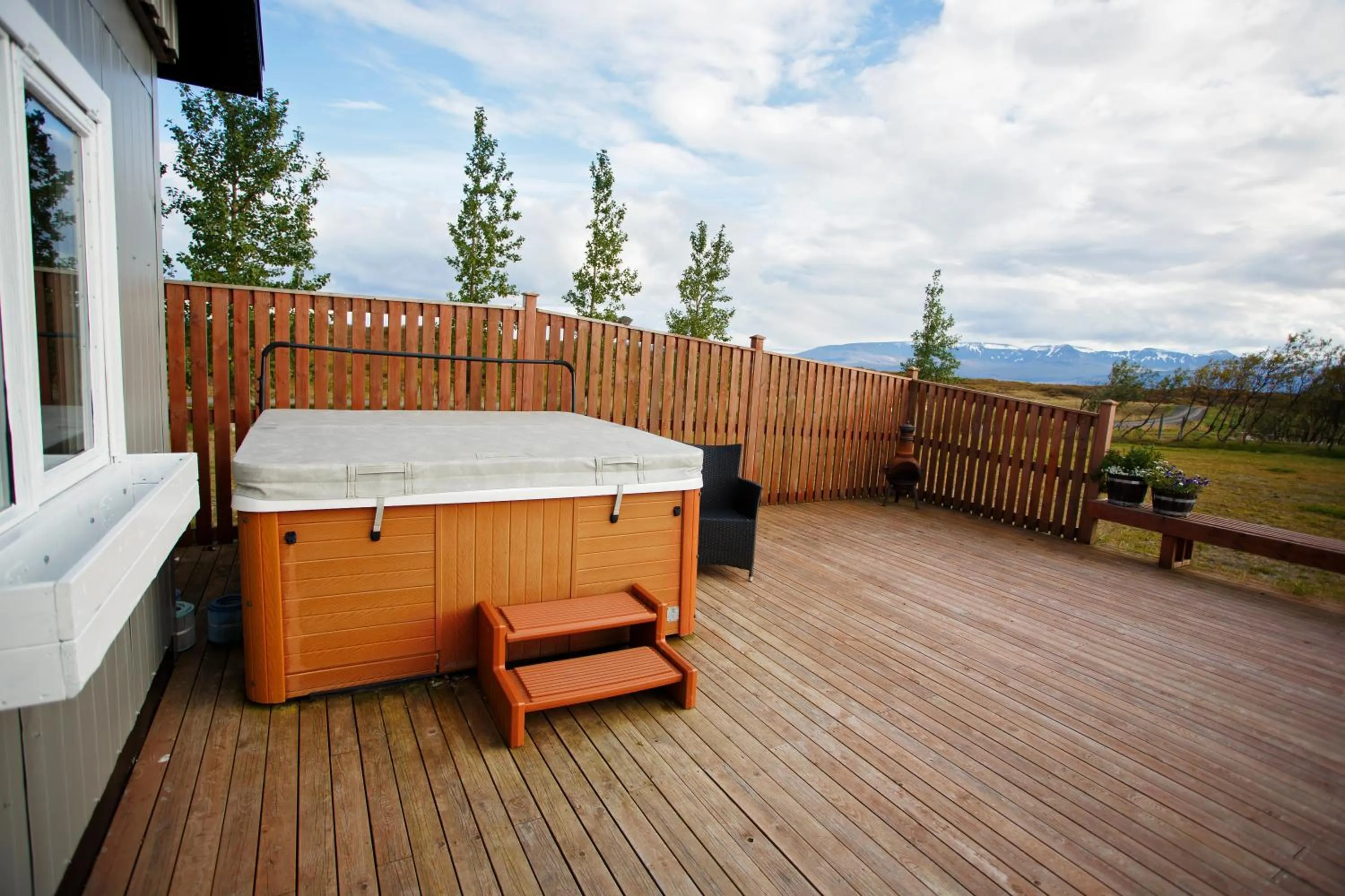 Hot Tub in Hestaland Guesthouse Horse Farm Stay