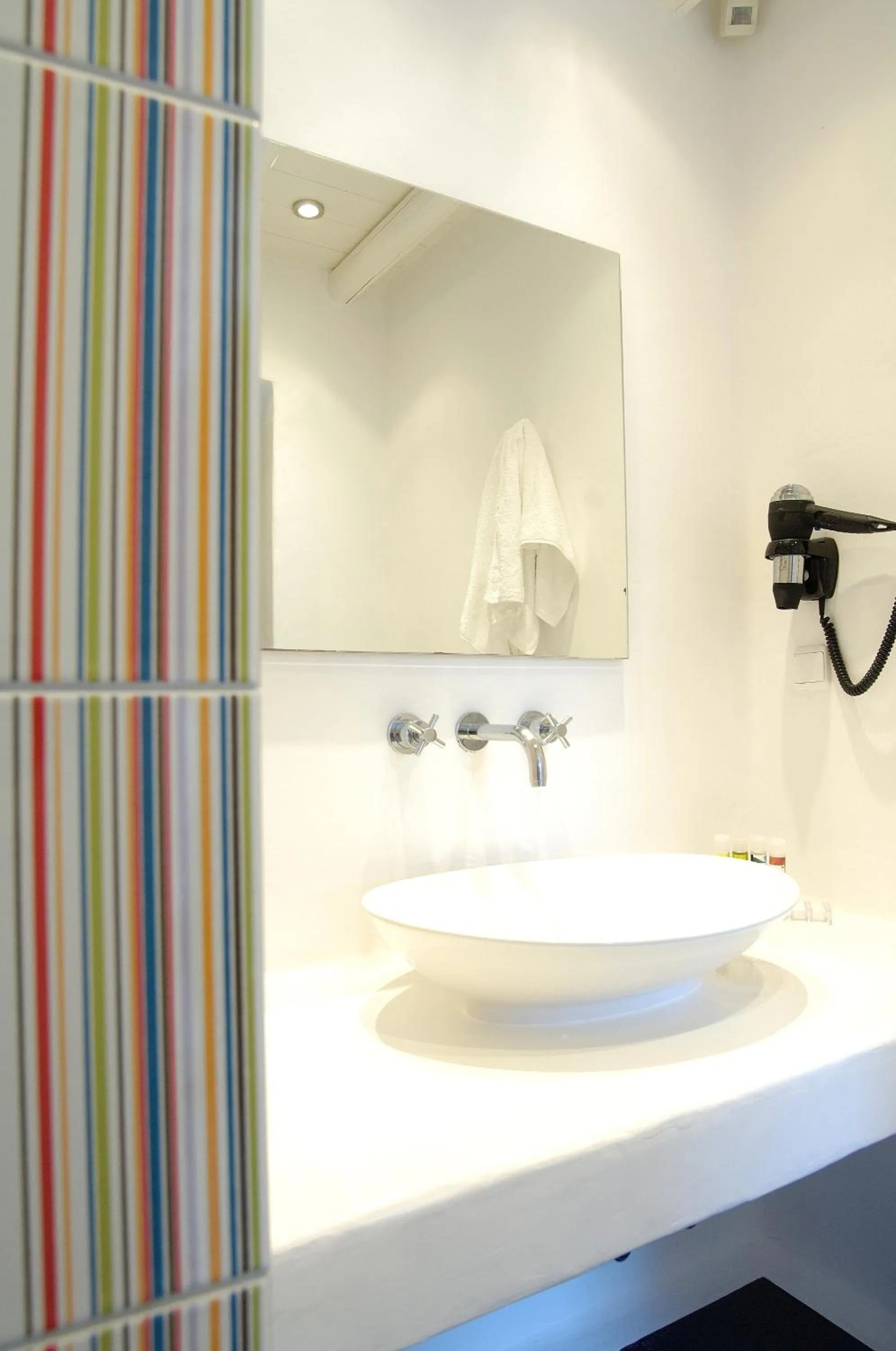 Bathroom in Kapetan Tasos Suites