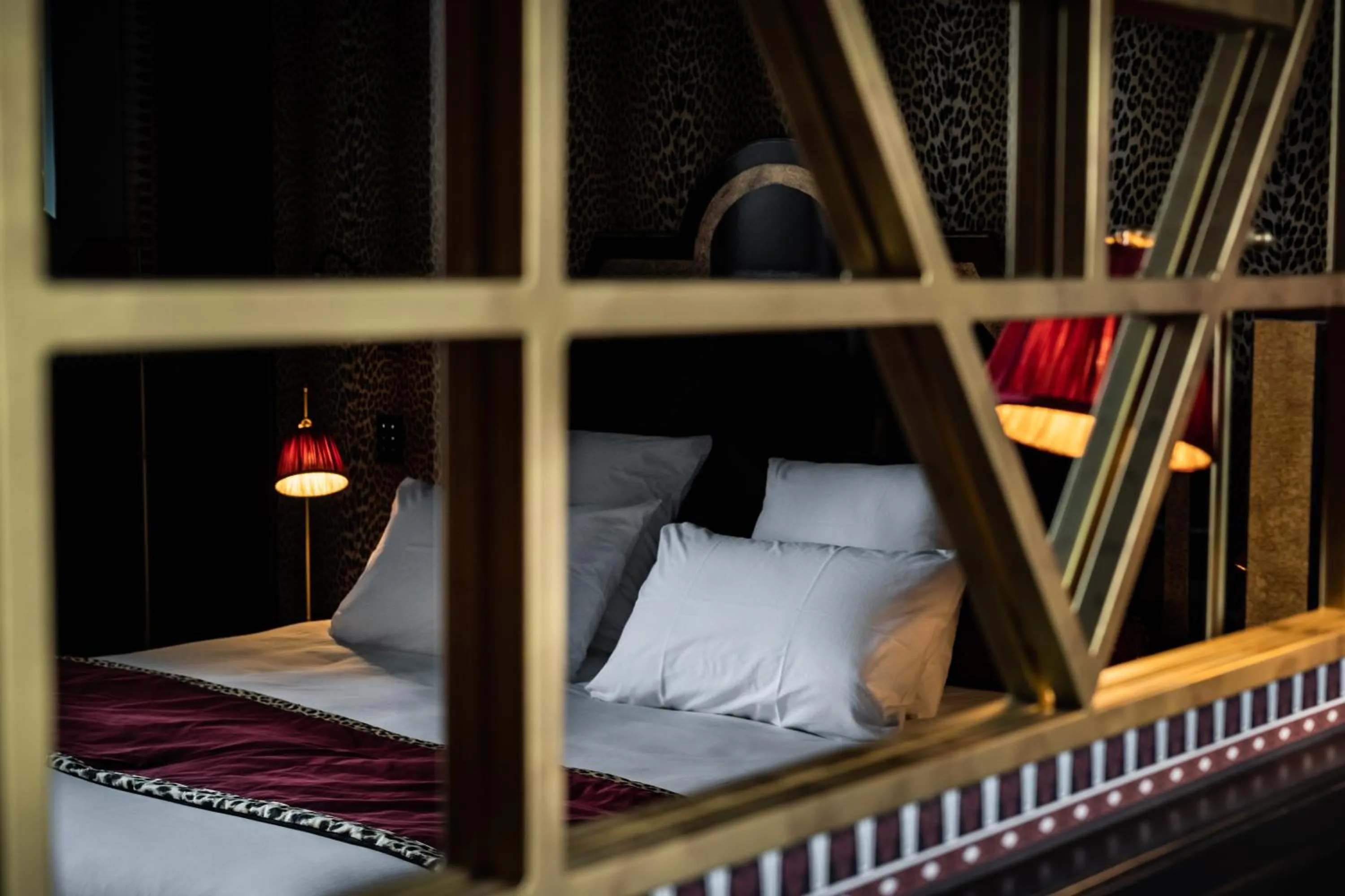 Bed in Château de Maubreuil