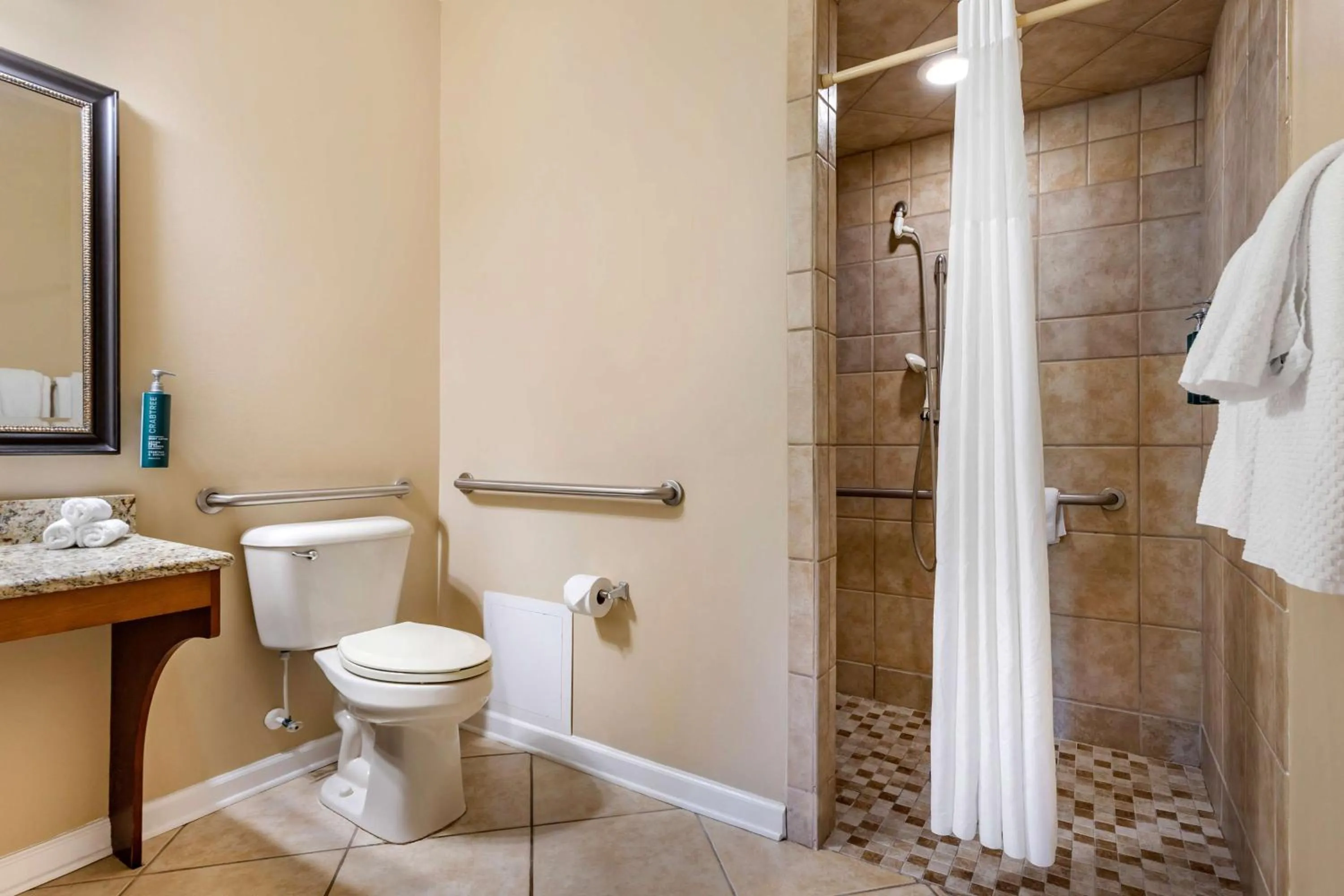 Bathroom in Hilton Vacation Club The Historic Powhatan Williamsburg