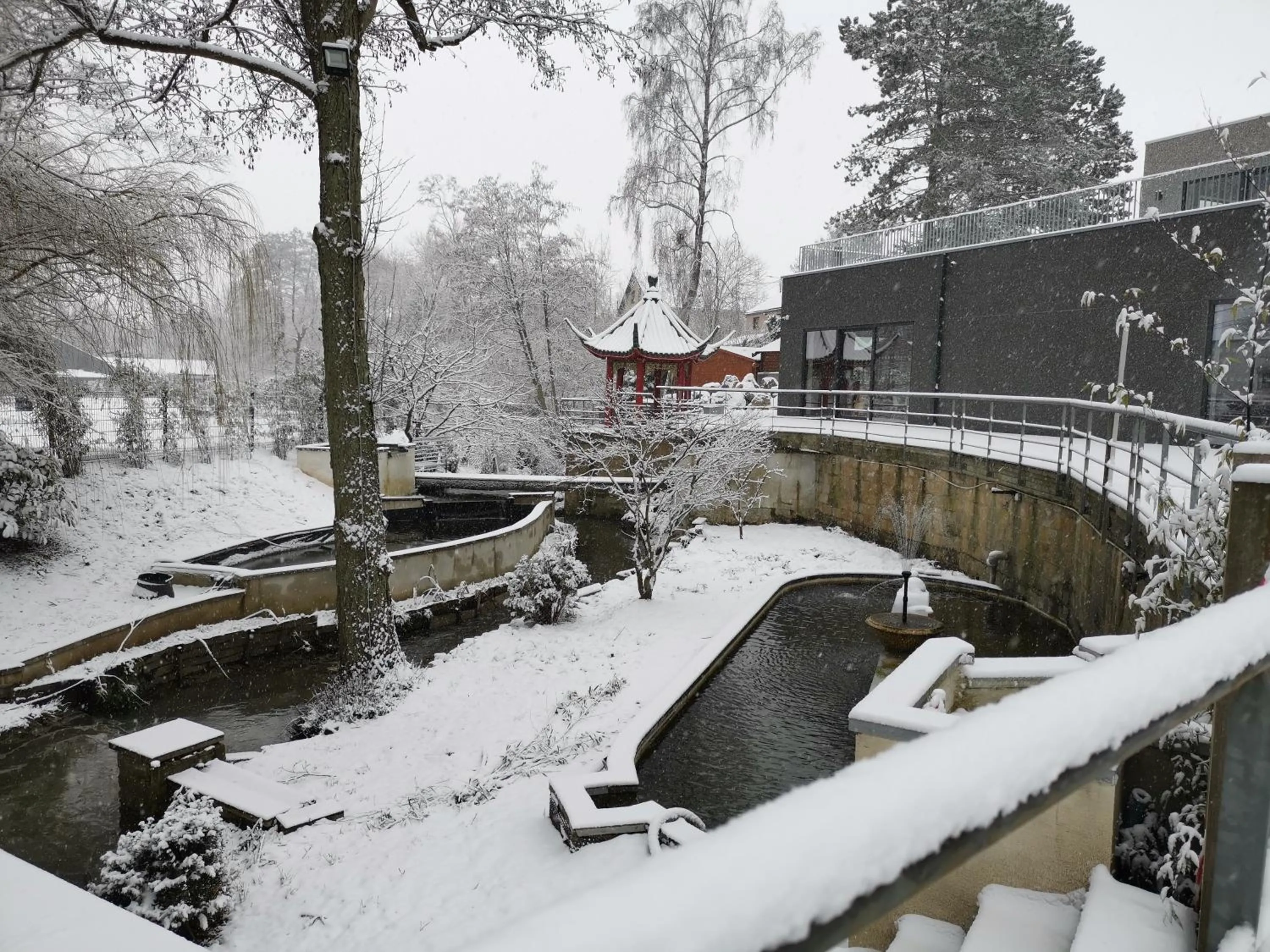 Natural landscape in cité impériale ye