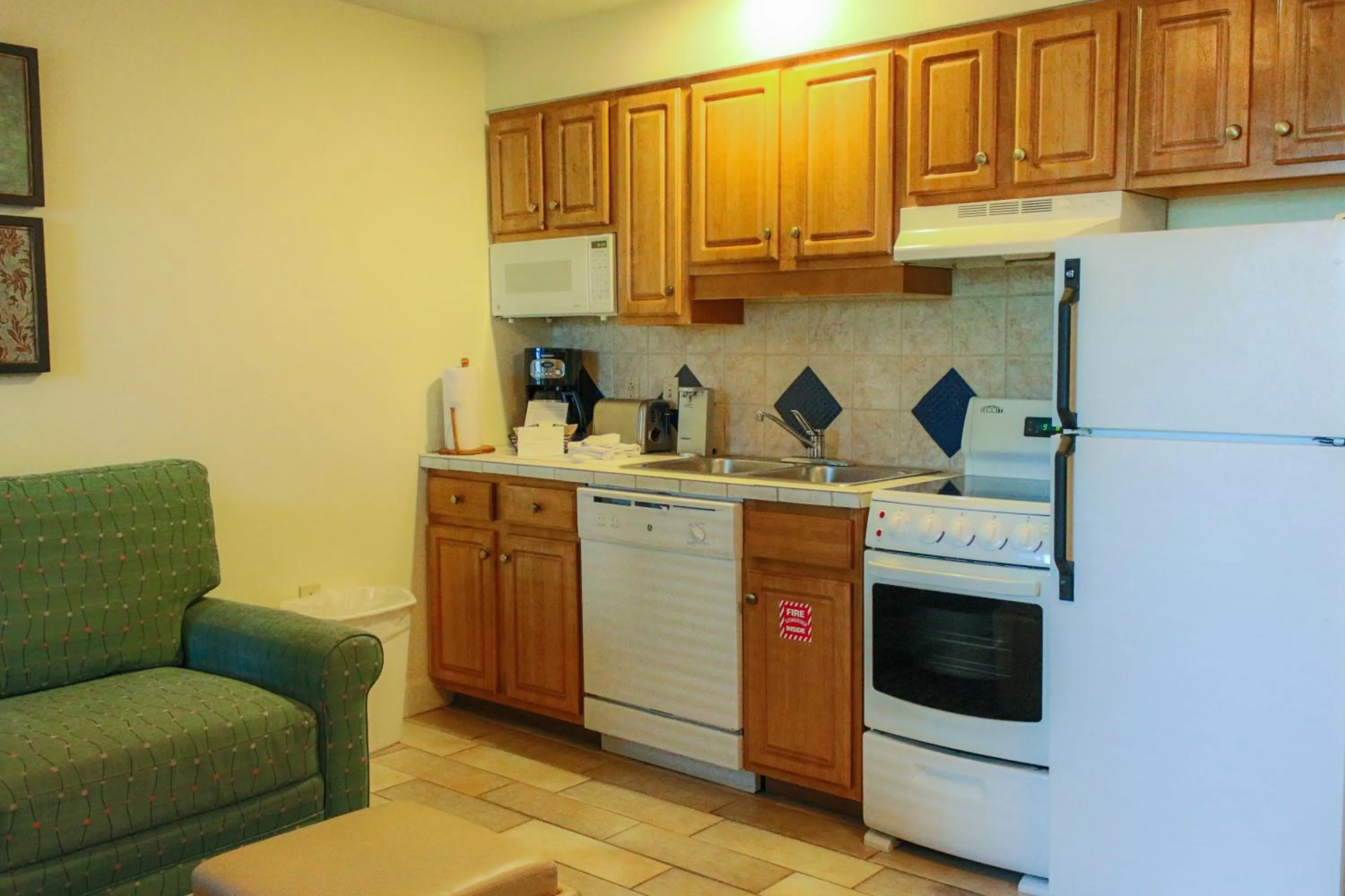 Kitchen or kitchenette in Hilton Vacation Club Grand Beach Orlando