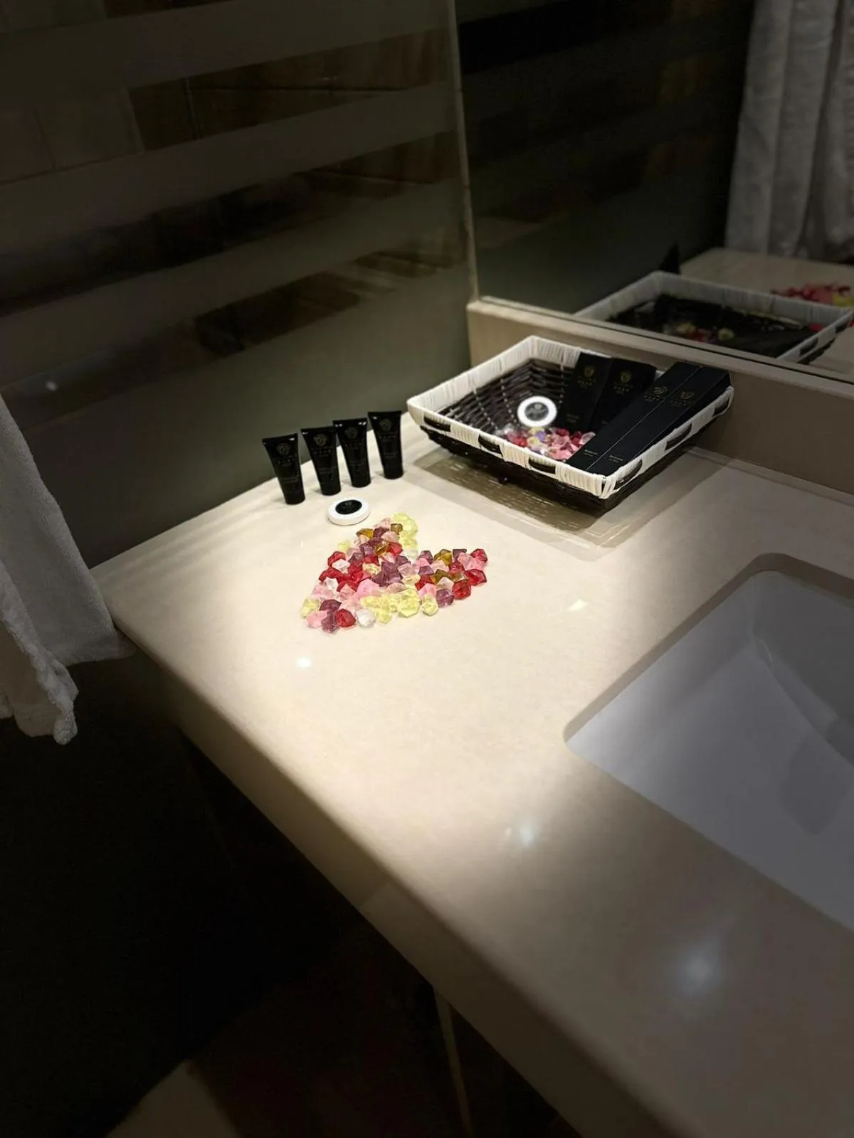 Public Bath in Jouhayna Hotel&Suite