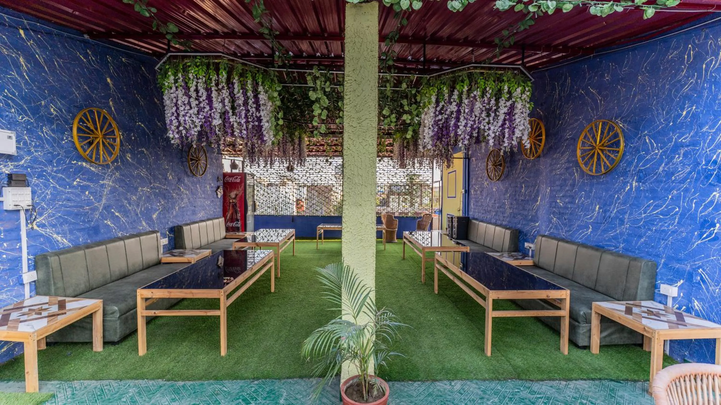 Big Brother hostel Hotel