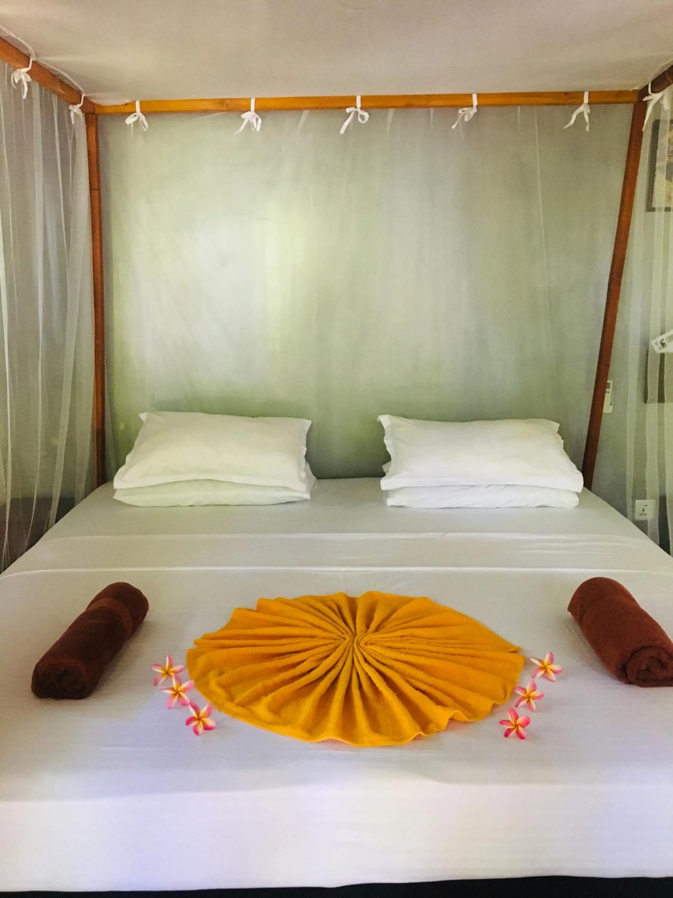 Bed in Turtle Eco Beach