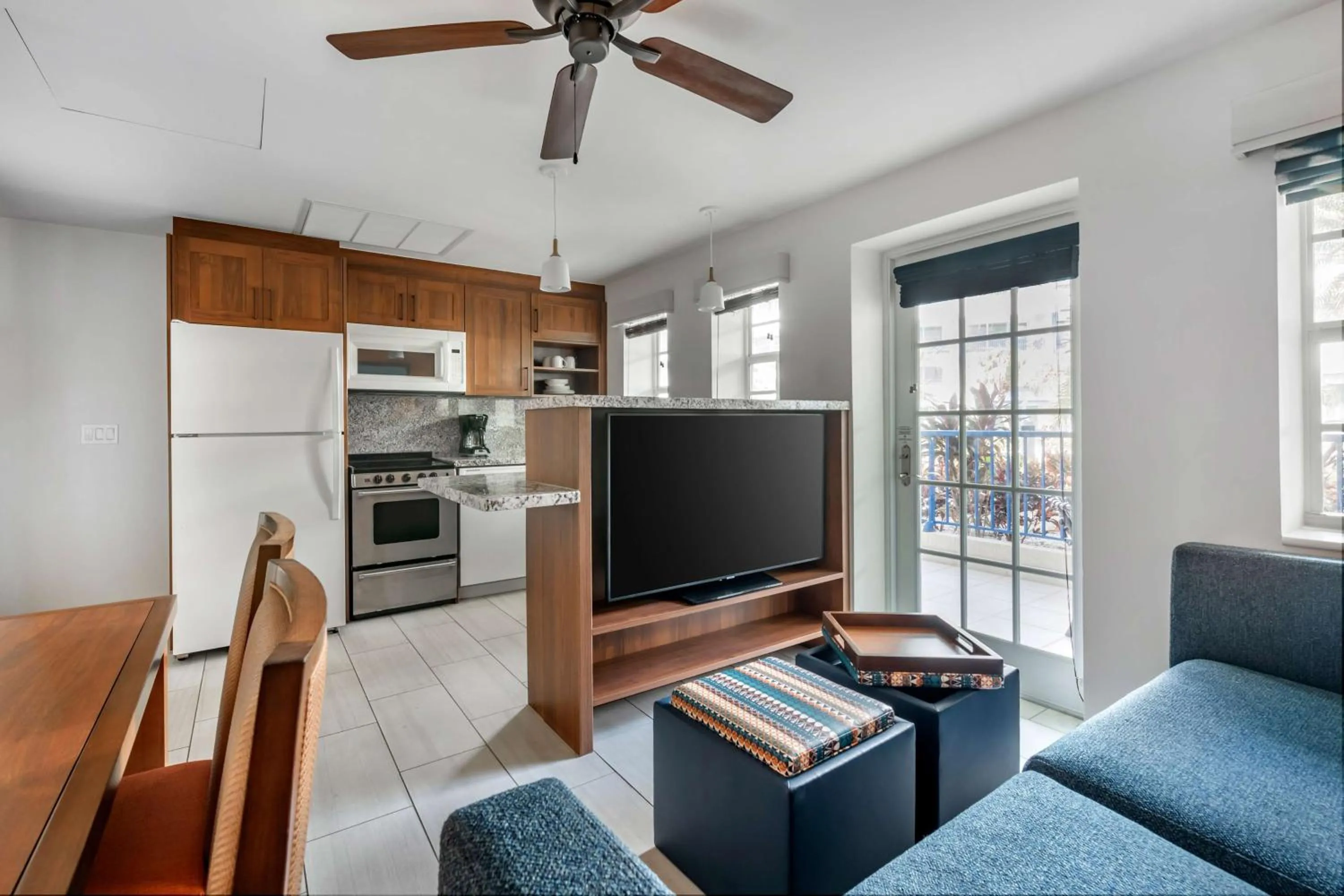 TV and multimedia in Hilton Vacation Club Flamingo Beach Sint Maarten