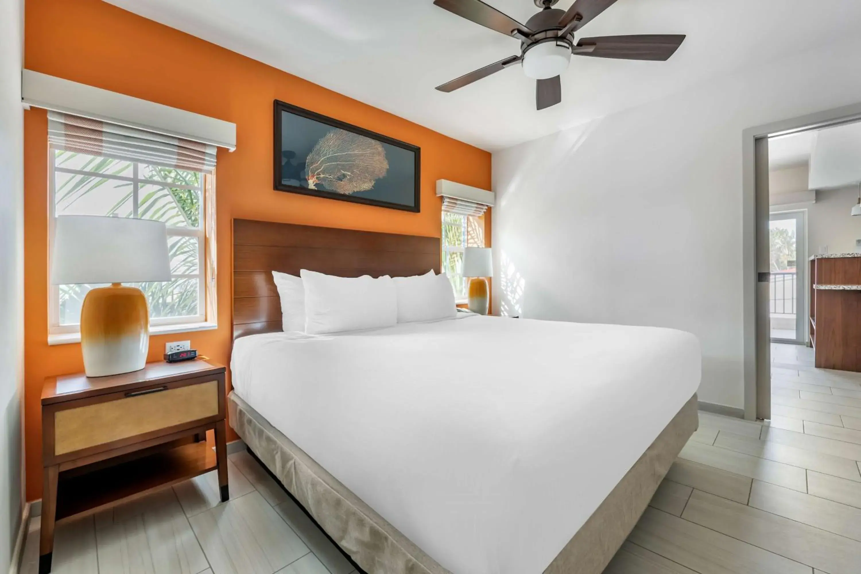 One-Bedroom King Suite in Hilton Vacation Club Flamingo Beach Sint Maarten One-Bedroom King Suite in Hilton Vacation Club Flamingo Beach Sint Maarten