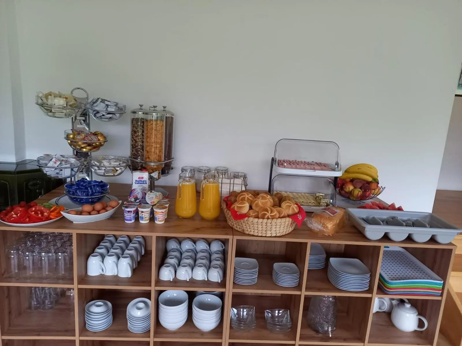 Food and drinks in Pension Alpina