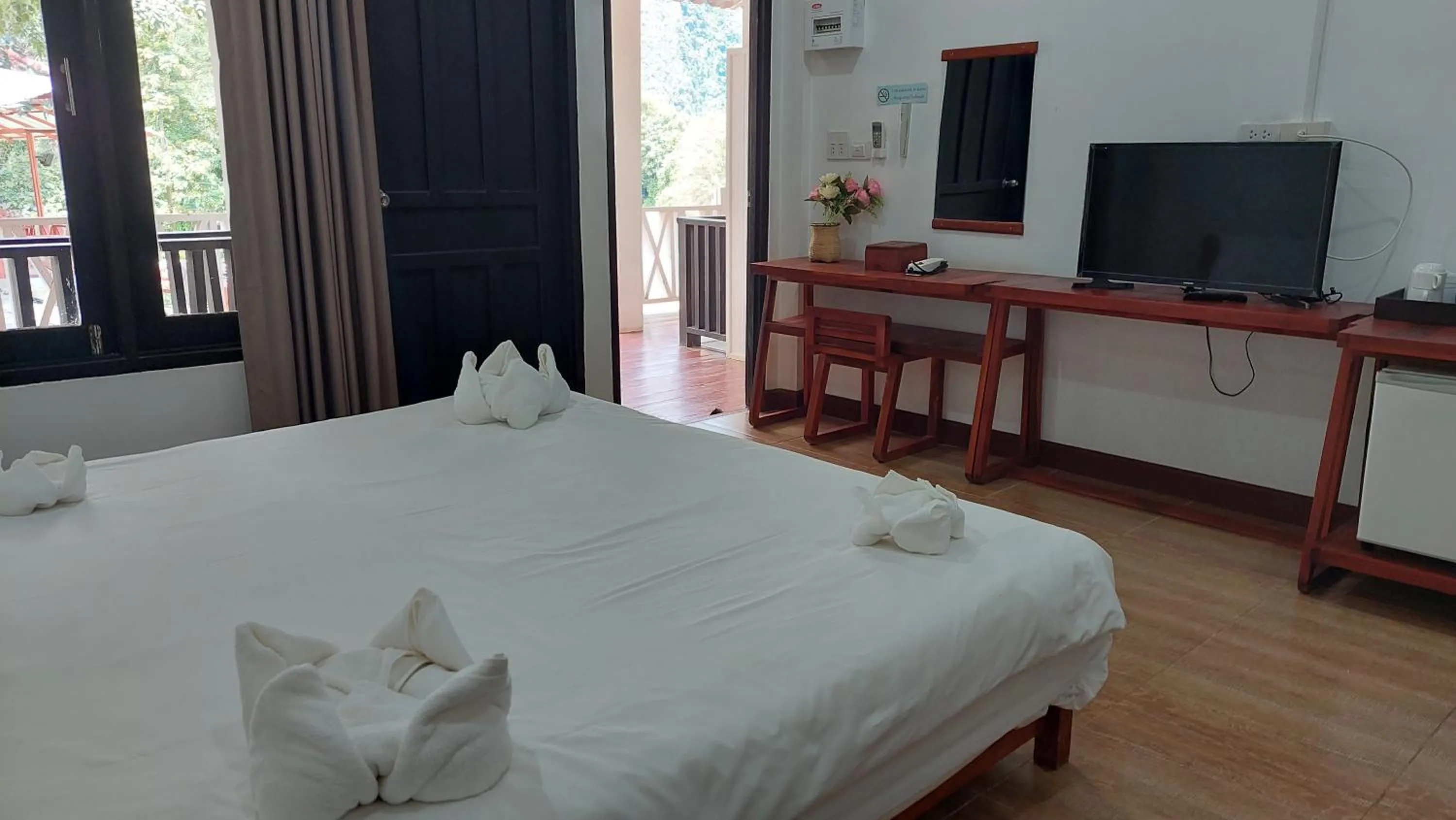 Vang Vieng Eco Lodge