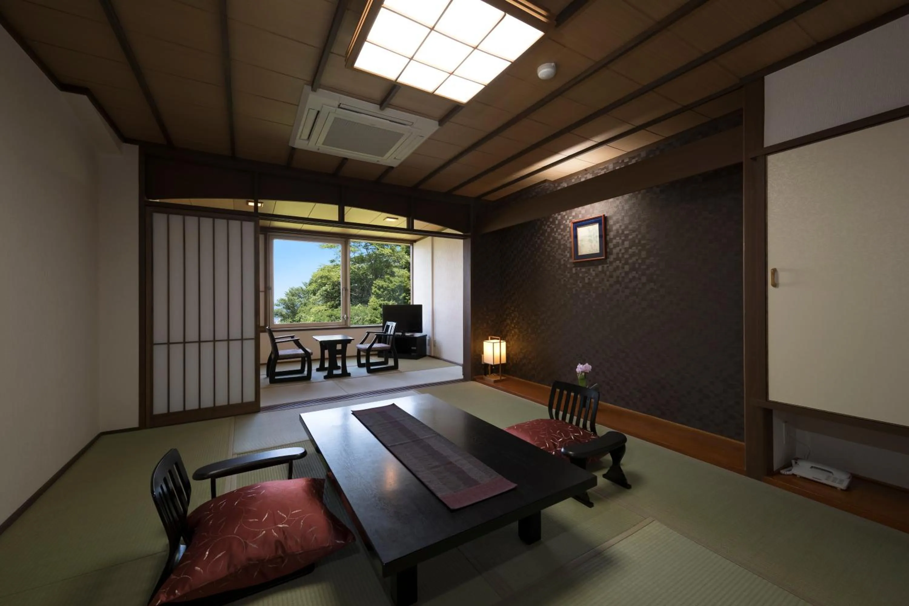 Photo of the whole room in Ryochiku Bettei