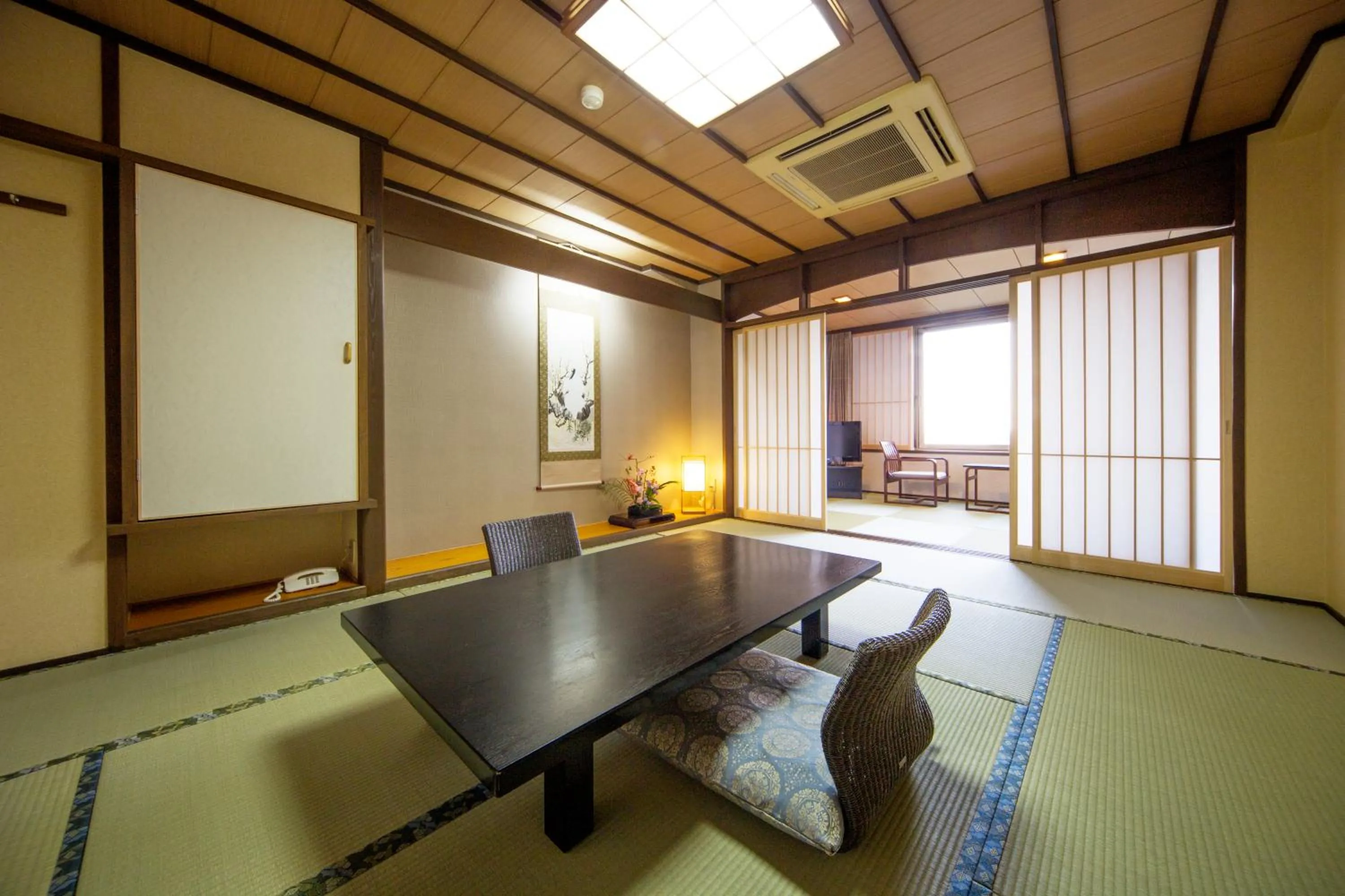 Photo of the whole room in Ryochiku Bettei