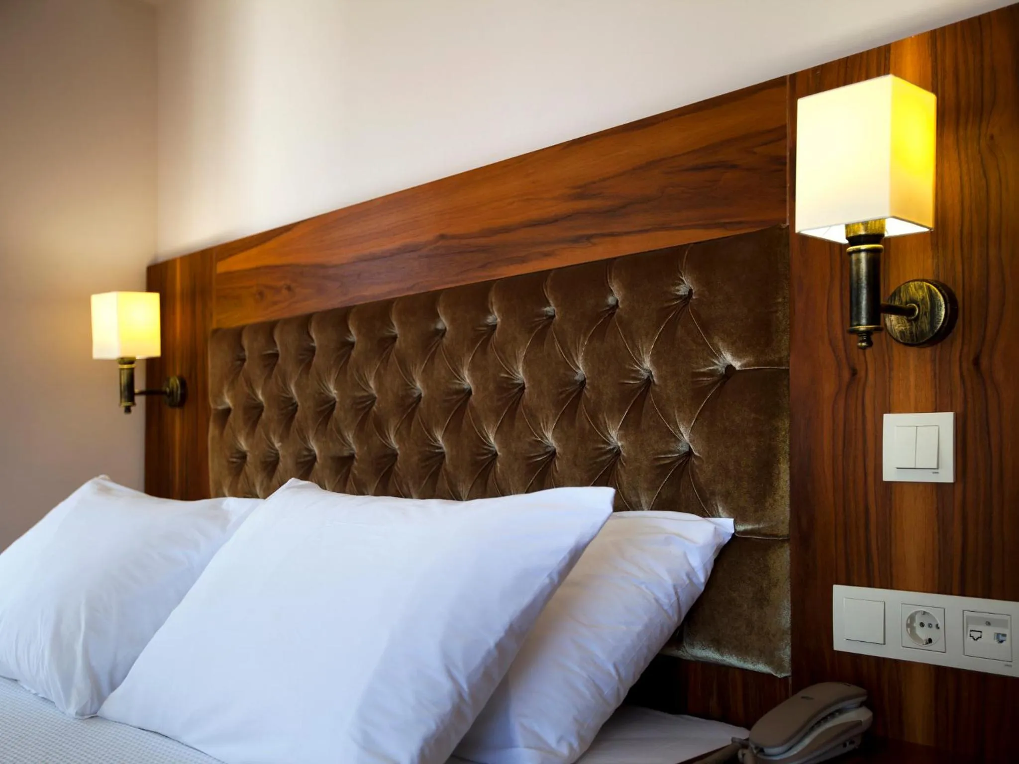 Decorative detail in Montana Hotel