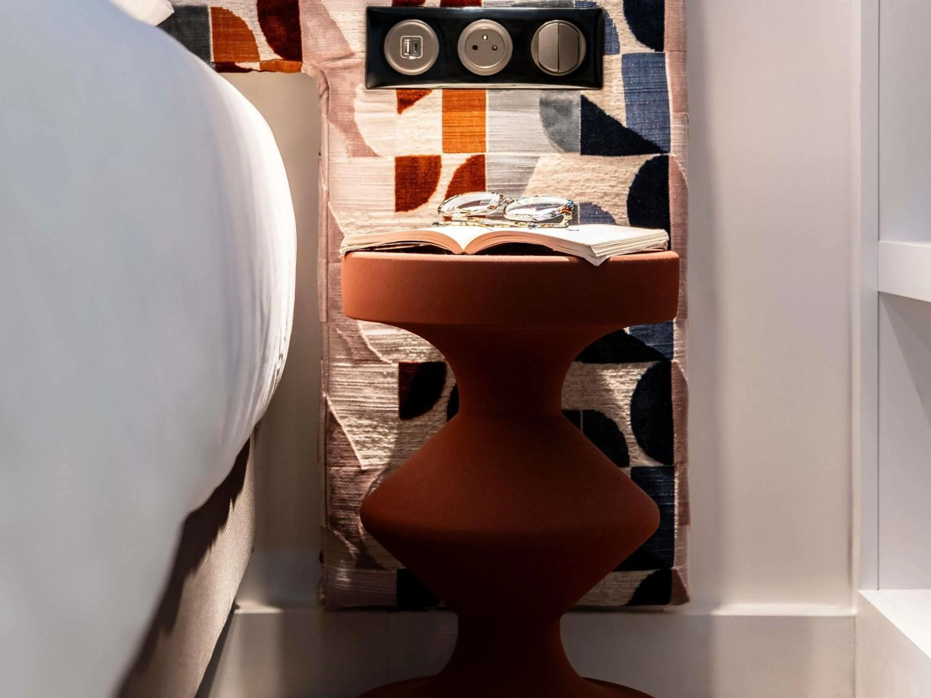 Bedroom, Bed in Mercure Quiberon Hotel