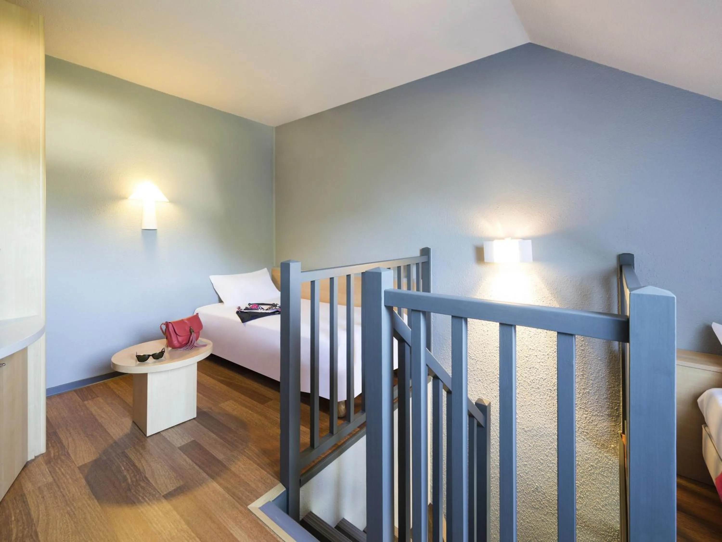 Bedroom, Bed in Mercure Quiberon Hotel