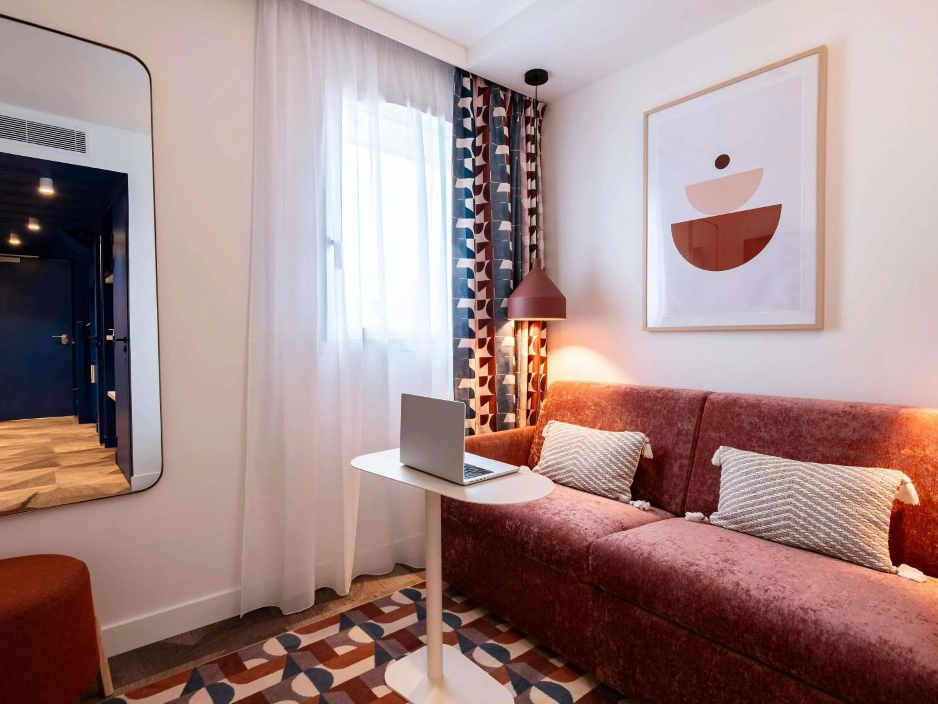 Bedroom in Mercure Quiberon Hotel