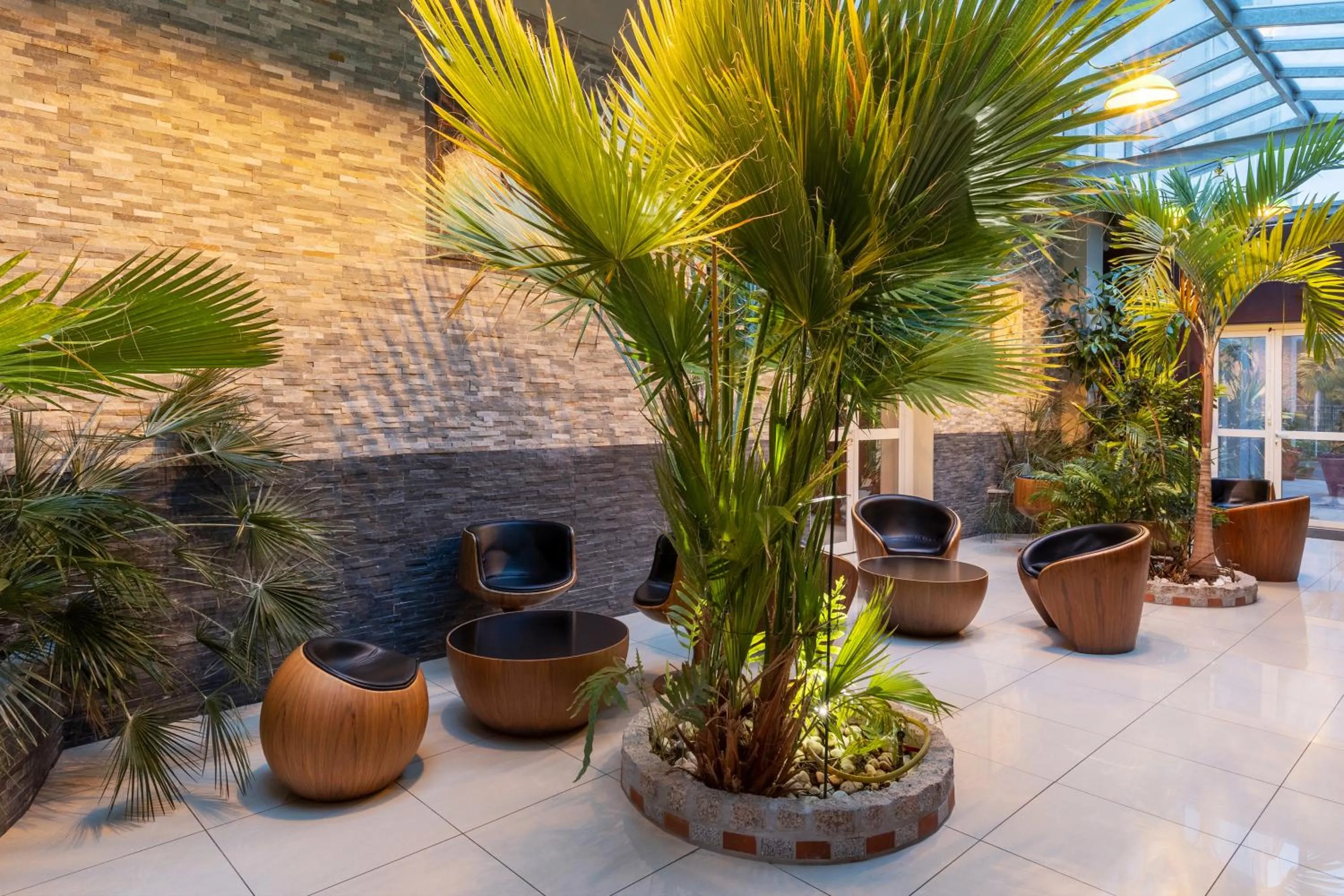 Best Western Hotel & SPA Pau Lescar Aeroport