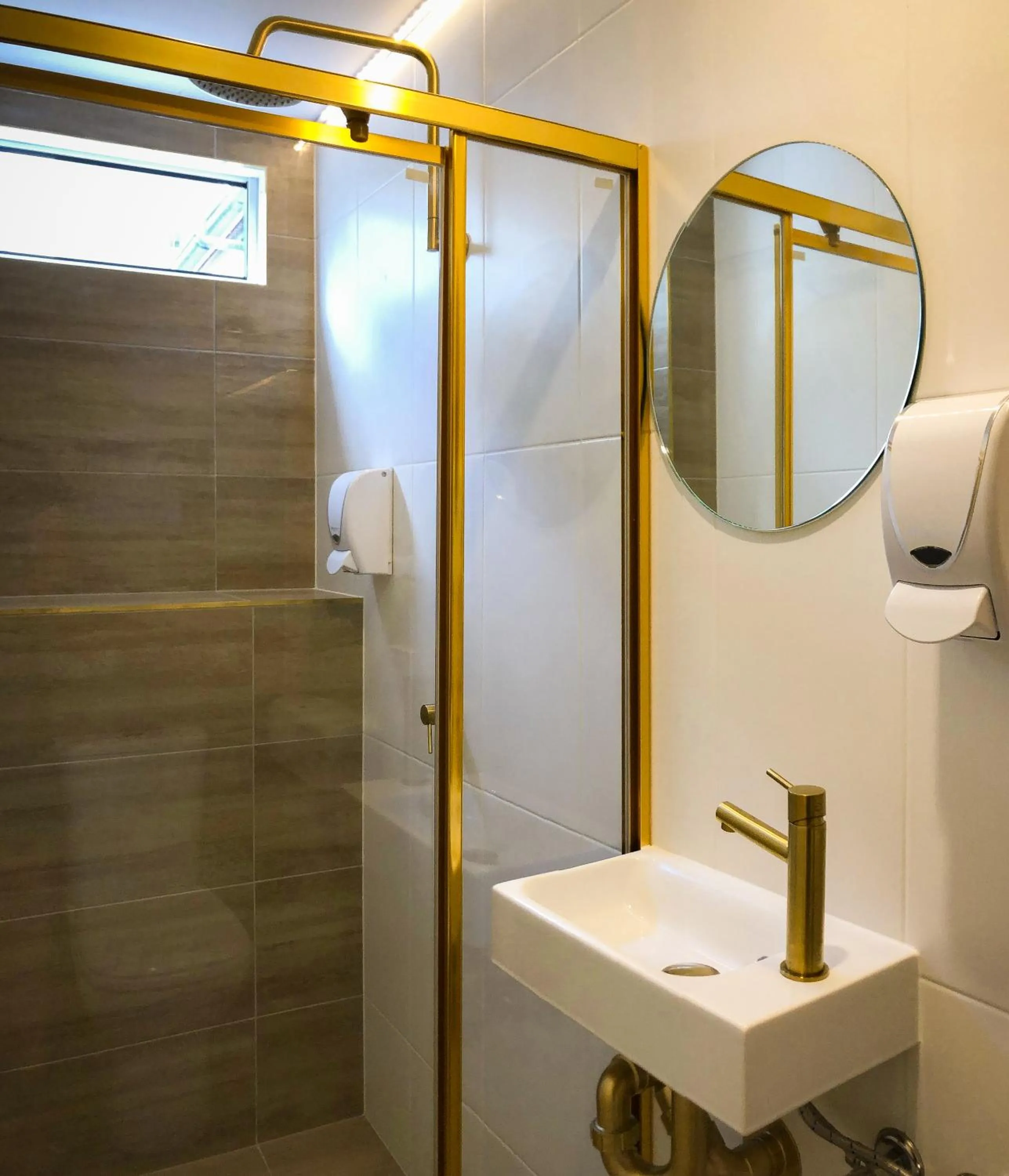 Shower in Brisbane Quarters